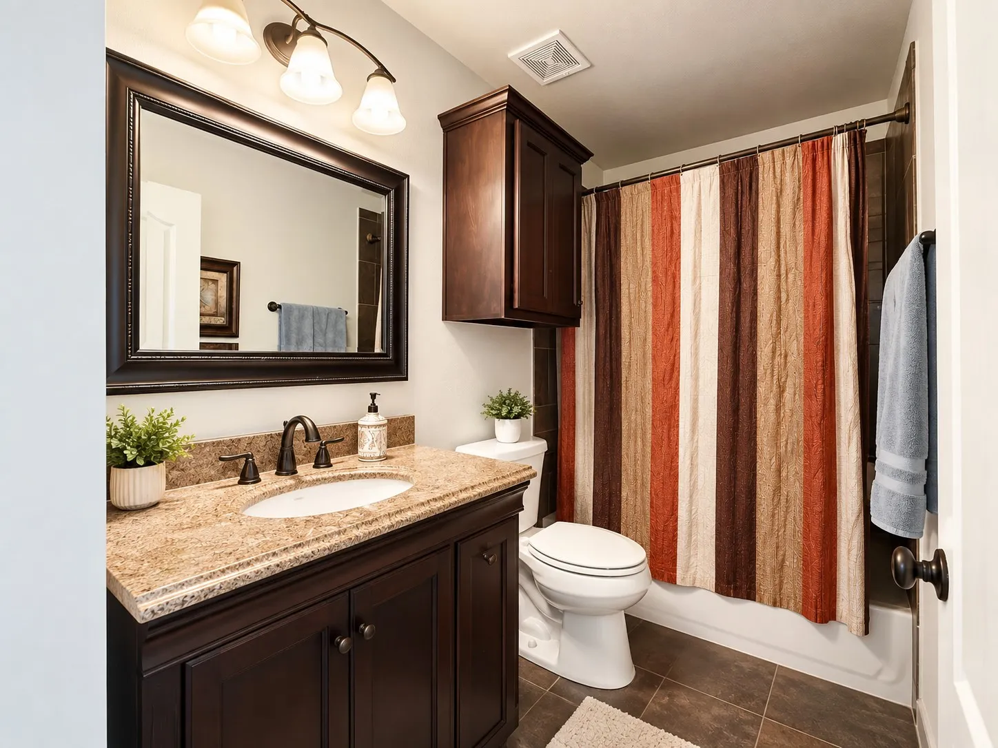 Single Family Residence For Sale in Denton County , 3103 Mason Avenue, Corinth, Texas 76210, 3 Bedroom, 3 Bathroom, 2 Garage spaces, 2,483 Sqft, built in 1998, mls#21365259, Real Estate Agent in Corinth, Homes For Sale in Denton county, Homes For Sale in Corinth, Realtor in Corinth Texas, Real Estate Brokerage Independent Realty Texas, Luminita Cordes Realtor