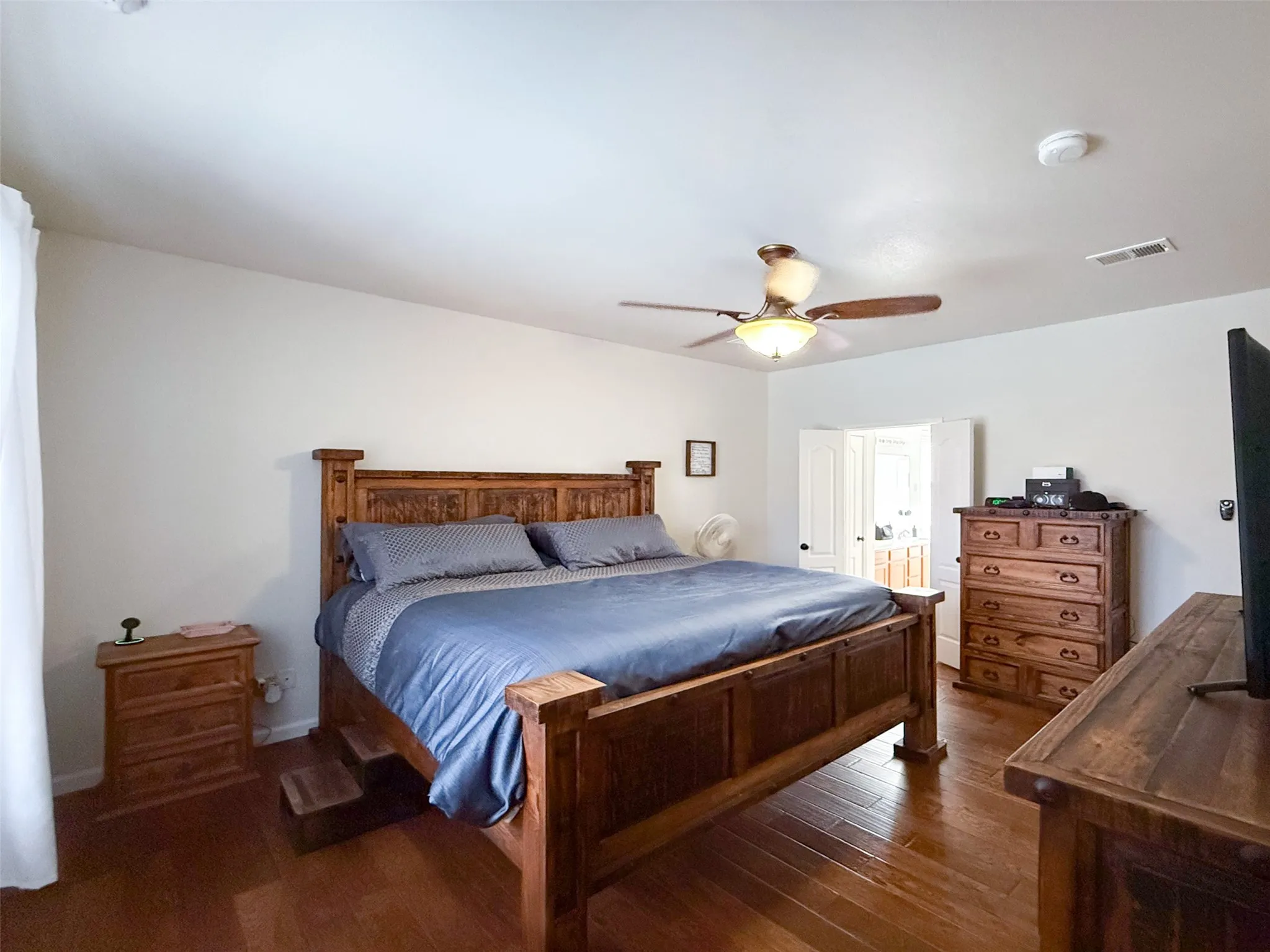 Single Family Residence For Sale in Denton County , 3103 Mason Avenue, Corinth, Texas 76210, 3 Bedroom, 3 Bathroom, 2 Garage spaces, 2,483 Sqft, built in 1998, mls#21365259, Real Estate Agent in Corinth, Homes For Sale in Denton county, Homes For Sale in Corinth, Realtor in Corinth Texas, Real Estate Brokerage Independent Realty Texas, Luminita Cordes Realtor