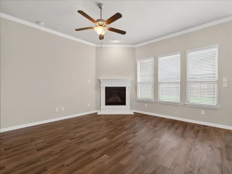 Single Family Residence For Rent in Denton County , 16020 Holly Creek, Prosper, Texas 75078, 3 Bedroom, 3 Bathroom, 2 Garage spaces, 2,143 Sqft, built in 2017, mls#21366778, Real Estate Agent in Prosper, Homes For Rent in Denton county, Homes For Rent in Prosper, Realtor in Prosper Texas, Real Estate Brokerage Independent Realty Texas, Luminita Cordes Realtor