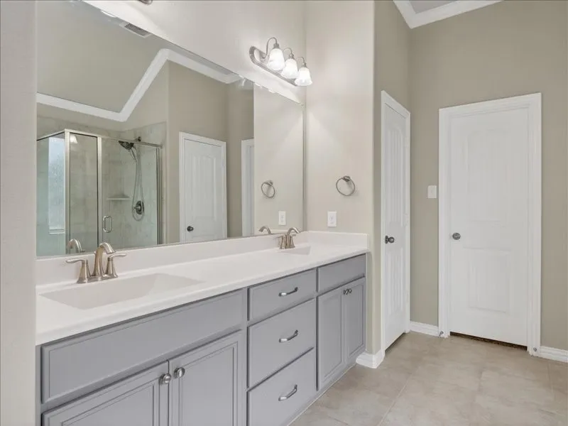 Single Family Residence For Rent in Denton County , 16020 Holly Creek, Prosper, Texas 75078, 3 Bedroom, 3 Bathroom, 2 Garage spaces, 2,143 Sqft, built in 2017, mls#21366778, Real Estate Agent in Prosper, Homes For Rent in Denton county, Homes For Rent in Prosper, Realtor in Prosper Texas, Real Estate Brokerage Independent Realty Texas, Luminita Cordes Realtor