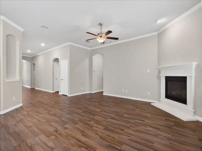 Single Family Residence For Rent in Denton County , 16020 Holly Creek, Prosper, Texas 75078, 3 Bedroom, 3 Bathroom, 2 Garage spaces, 2,143 Sqft, built in 2017, mls#21366778, Real Estate Agent in Prosper, Homes For Rent in Denton county, Homes For Rent in Prosper, Realtor in Prosper Texas, Real Estate Brokerage Independent Realty Texas, Luminita Cordes Realtor