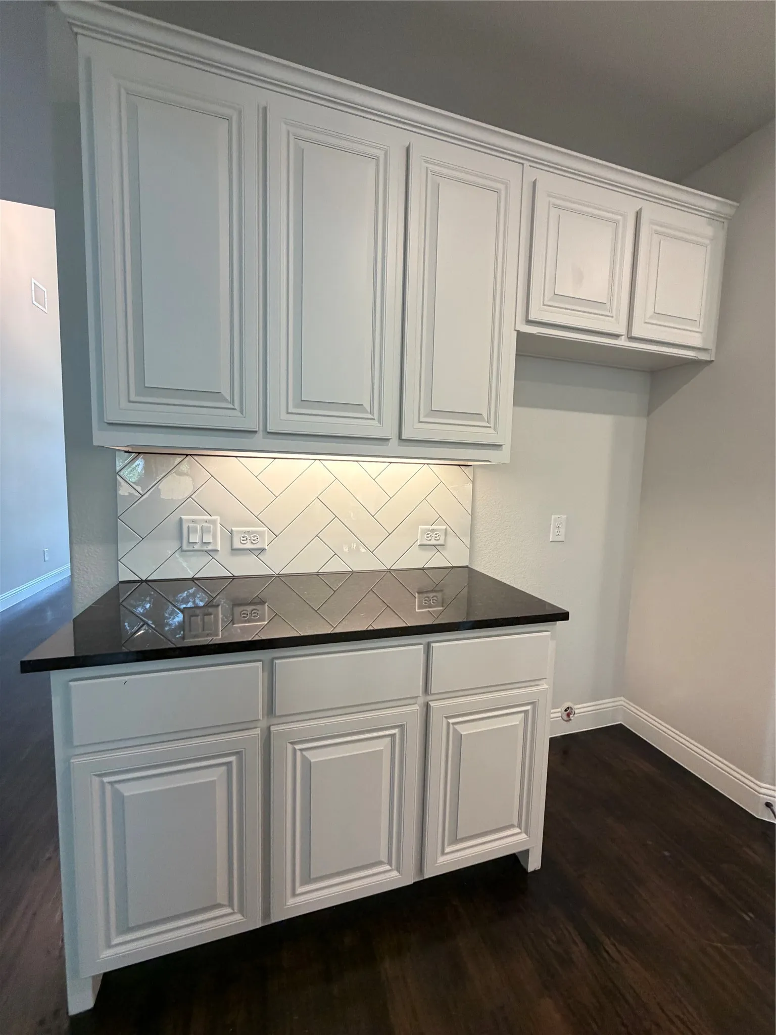 Single Family Residence For Sale in Hunt County , 520 Aldred Street, Greenville, Texas 75401, 4 Bedroom, 4 Bathroom, 2 Garage spaces, 2,716 Sqft, built in 2026, mls#21354607, Real Estate Agent in Greenville, Homes For Sale in Hunt county, Homes For Sale in Greenville, Realtor in Greenville Texas, Real Estate Brokerage Independent Realty Texas, Luminita Cordes Realtor