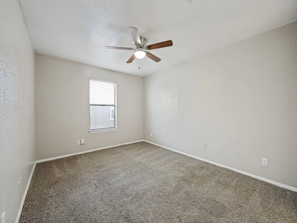 Condominium For Sale in Tarrant County , 1122 Millview Drive 704, Arlington, Texas 76012, 2 Bedroom, 2 Bathroom, Garage spaces, 946 Sqft, built in 1984, Price $115,000, mls#21366780, Real Estate Agent in Arlington, Homes For Sale in Tarrant county, Homes For Sale in Arlington, Realtor in Arlington Texas, Real Estate Brokerage Independent Realty Texas, Luminita Cordes Realtor