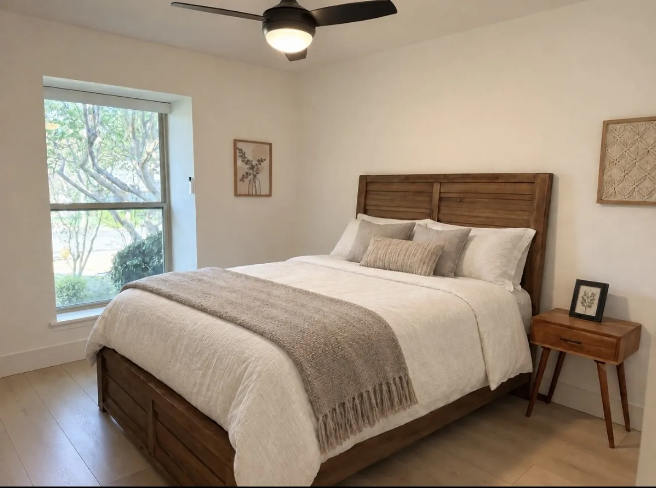 Townhouse For Sale in Dallas County , 13704 Flagstone Lane, Dallas, Texas 75240, 2 Bedroom, 2 Bathroom, Garage spaces, 1,084 Sqft, built in 1970, mls#21362453, Real Estate Agent in Dallas, Homes For Sale in Dallas county, Homes For Sale in Dallas, Realtor in Dallas Texas, Real Estate Brokerage Independent Realty Texas, Luminita Cordes Realtor