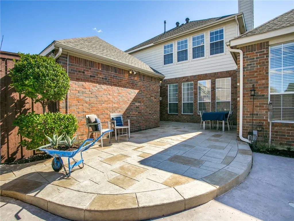 Large Patio Features Built-In SS Grill & Mini Fridge.
