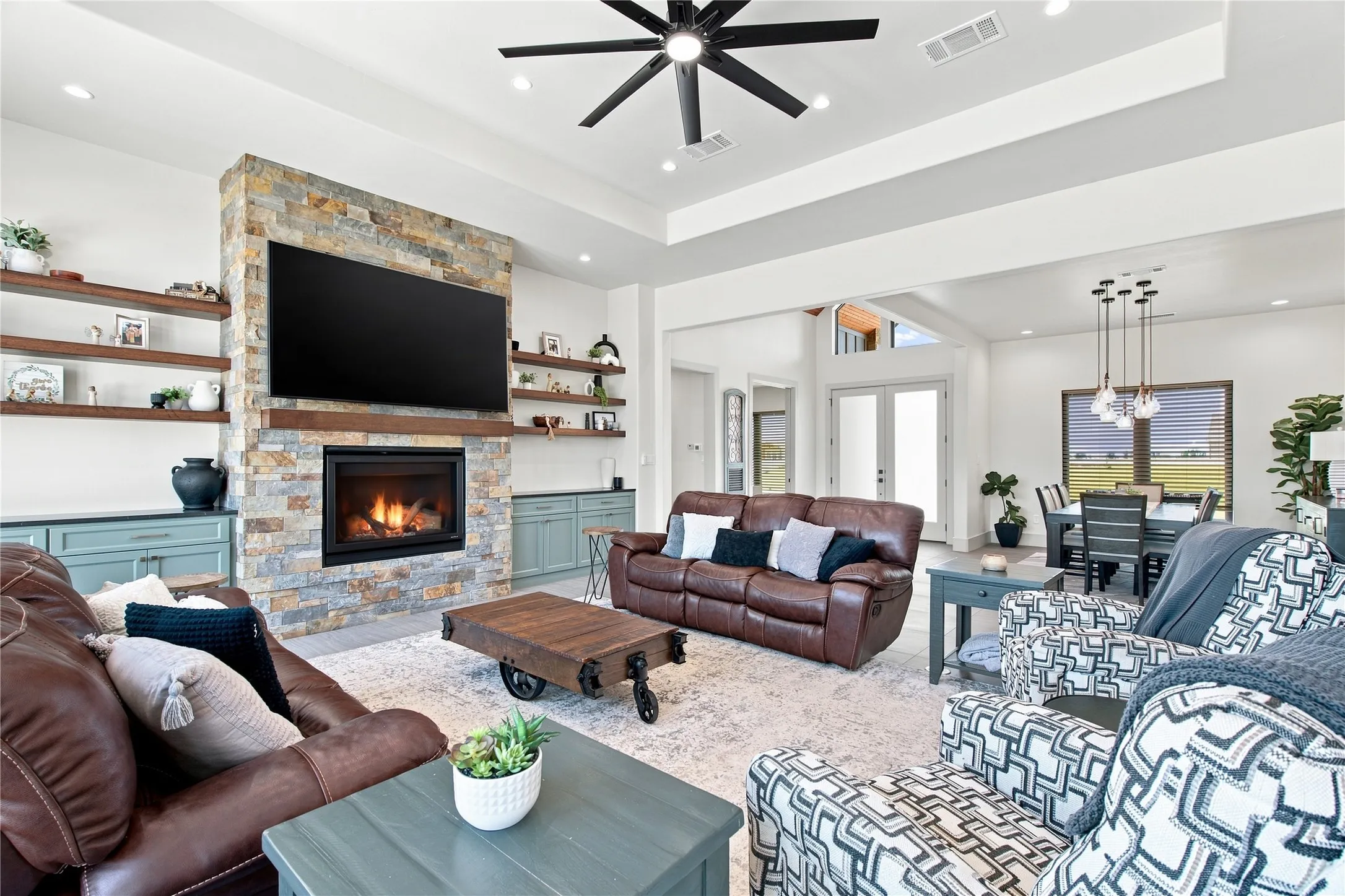 Single Family Residence For Sale in Hood County , 2223 Grass Roots Road, Tolar, Texas 76476, 4 Bedroom, 5 Bathroom, 2 Garage spaces, 3,618 Sqft, built in 2024, Price $1,290,000, mls#21363218, Real Estate Agent in Tolar, Homes For Sale in Hood county, Homes For Sale in Tolar, Realtor in Tolar Texas, Real Estate Brokerage Independent Realty Texas, Luminita Cordes Realtor