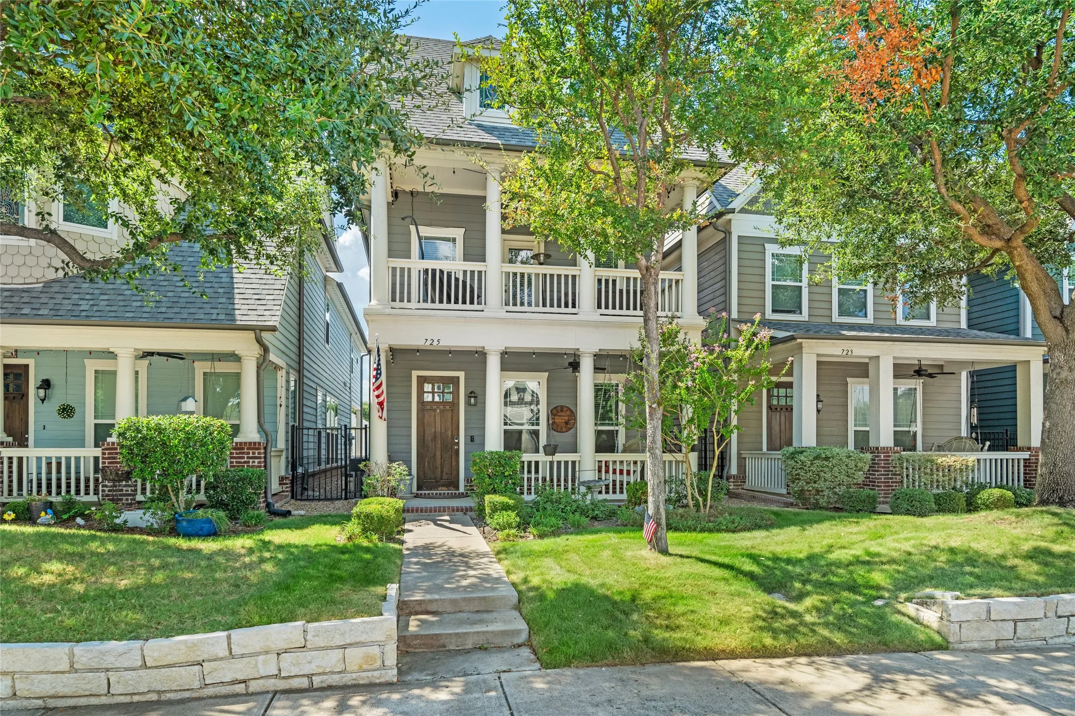 Single Family Residence For Rent