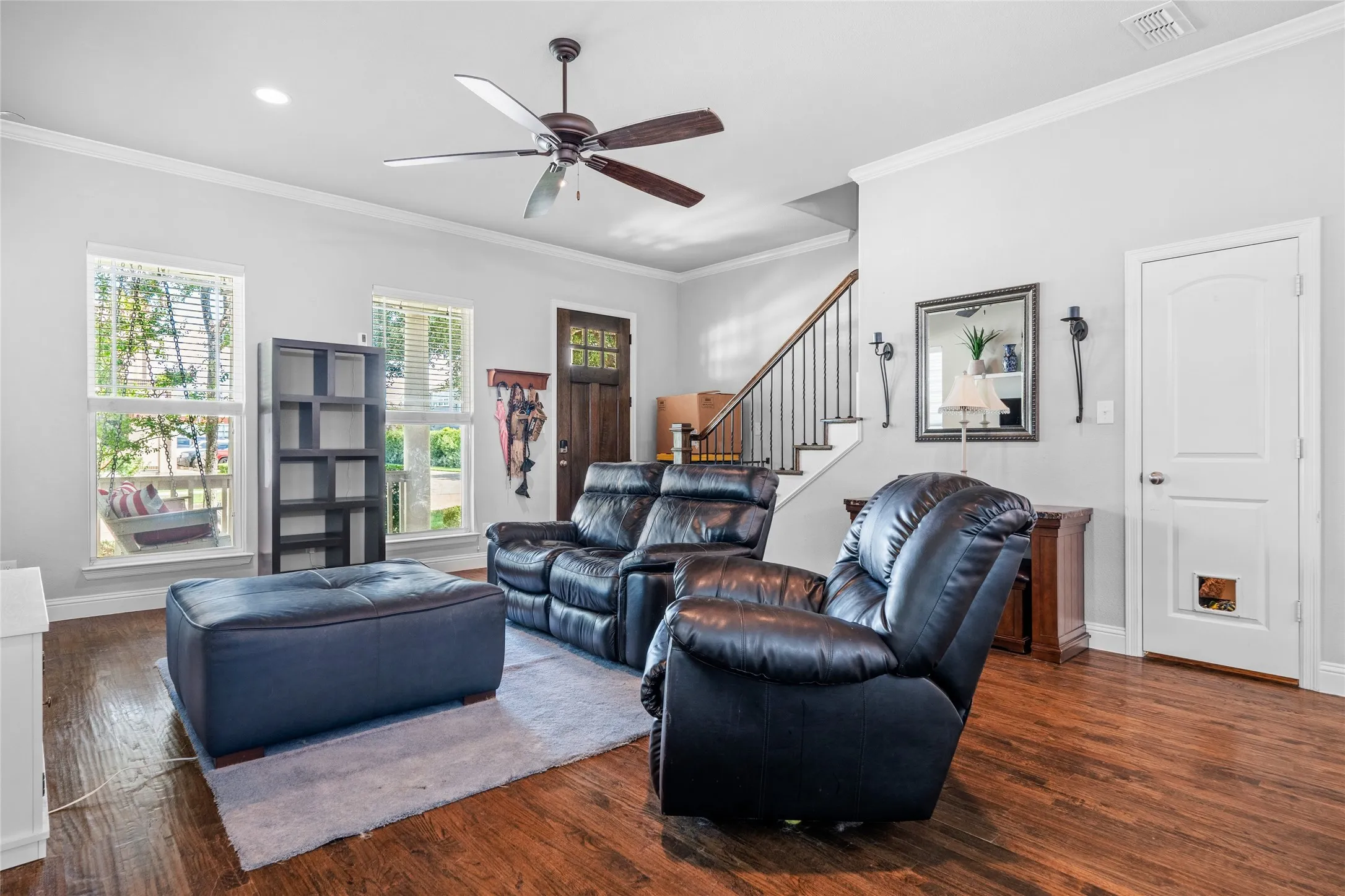 Single Family Residence For Rent in Dallas County , 725 Hammond Street, Coppell, Texas 75019, 3 Bedroom, 3 Bathroom, 2 Garage spaces, 2,500 Sqft, built in 2017, mls#21366784, Real Estate Agent in Coppell, Homes For Rent in Dallas county, Homes For Rent in Coppell, Realtor in Coppell Texas, Real Estate Brokerage Independent Realty Texas, Luminita Cordes Realtor