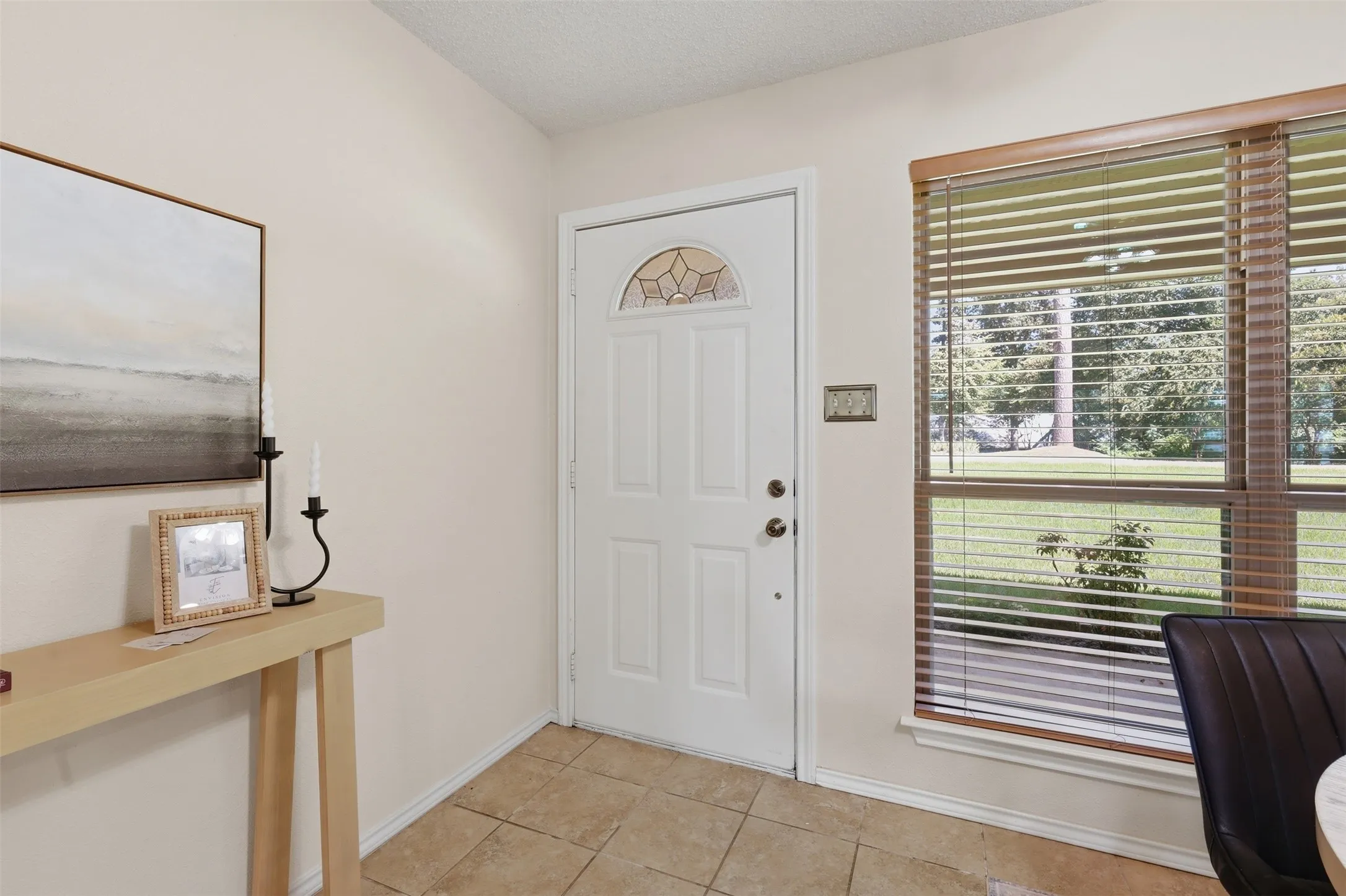 Single Family Residence For Sale in Titus County , 182 County Road 2938 N, Pittsburg, Texas 75686, 4 Bedroom, 4 Bathroom, 2 Garage spaces, 2,440 Sqft, built in 1999, mls#21366147, Real Estate Agent in Pittsburg, Homes For Sale in Titus county, Homes For Sale in Pittsburg, Realtor in Pittsburg Texas, Real Estate Brokerage Independent Realty Texas, Luminita Cordes Realtor