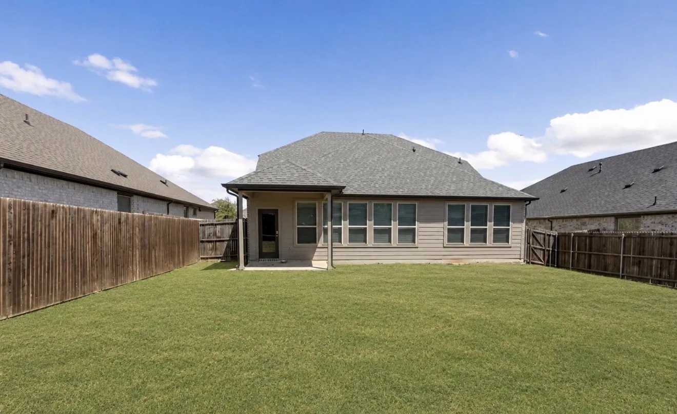 Single Family Residence For Sale in Collin County , 628 Hidden Cove Drive, Princeton, Texas 75407, 4 Bedroom, 3 Bathroom, 2 Garage spaces, 2,436 Sqft, built in 2019, mls#21366559, Real Estate Agent in Princeton, Homes For Sale in Collin county, Homes For Sale in Princeton, Realtor in Princeton Texas, Real Estate Brokerage Independent Realty Texas, Luminita Cordes Realtor