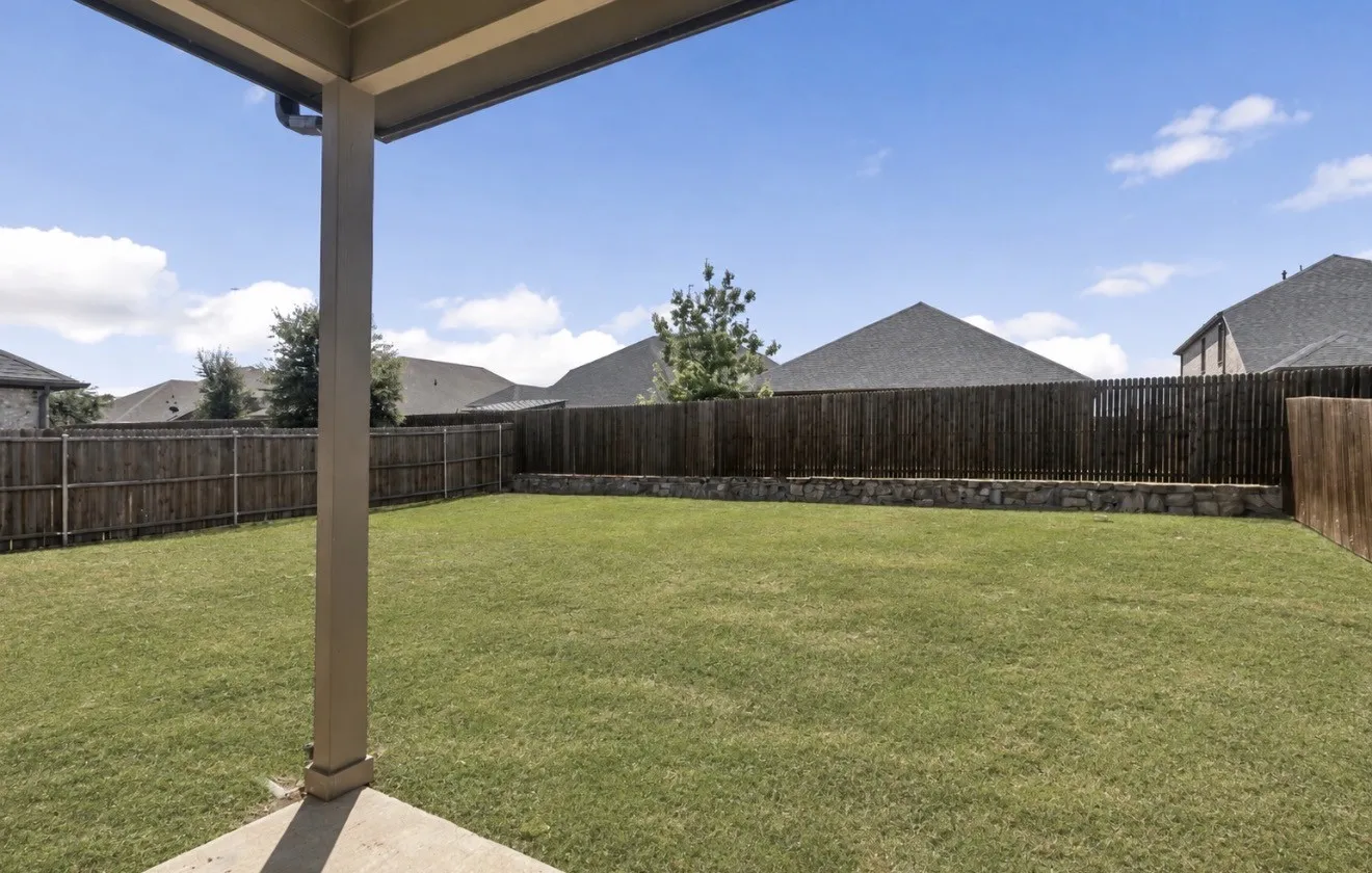 Single Family Residence For Sale in Collin County , 628 Hidden Cove Drive, Princeton, Texas 75407, 4 Bedroom, 3 Bathroom, 2 Garage spaces, 2,436 Sqft, built in 2019, mls#21366559, Real Estate Agent in Princeton, Homes For Sale in Collin county, Homes For Sale in Princeton, Realtor in Princeton Texas, Real Estate Brokerage Independent Realty Texas, Luminita Cordes Realtor