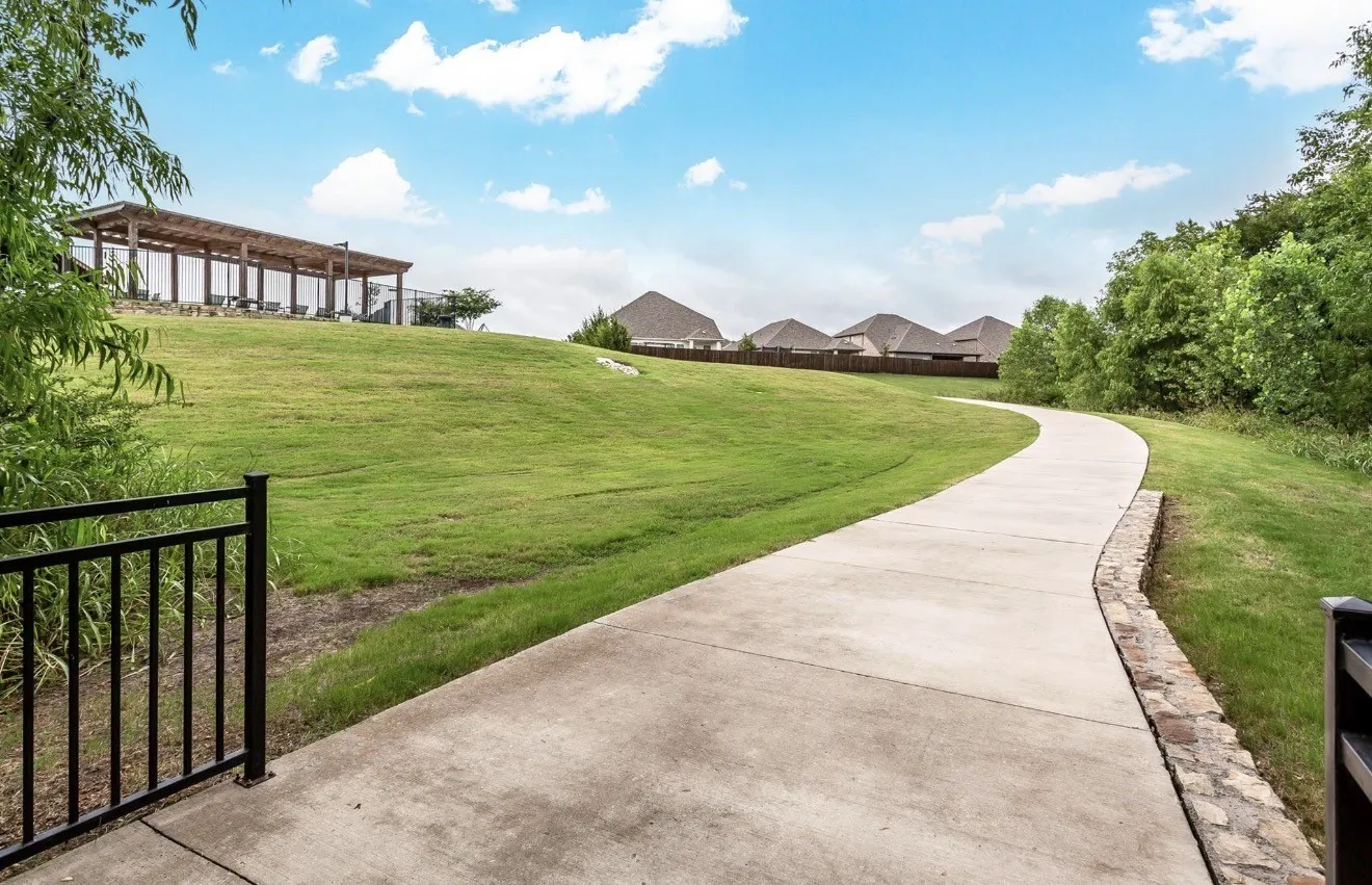 Single Family Residence For Sale in Collin County , 628 Hidden Cove Drive, Princeton, Texas 75407, 4 Bedroom, 3 Bathroom, 2 Garage spaces, 2,436 Sqft, built in 2019, mls#21366559, Real Estate Agent in Princeton, Homes For Sale in Collin county, Homes For Sale in Princeton, Realtor in Princeton Texas, Real Estate Brokerage Independent Realty Texas, Luminita Cordes Realtor