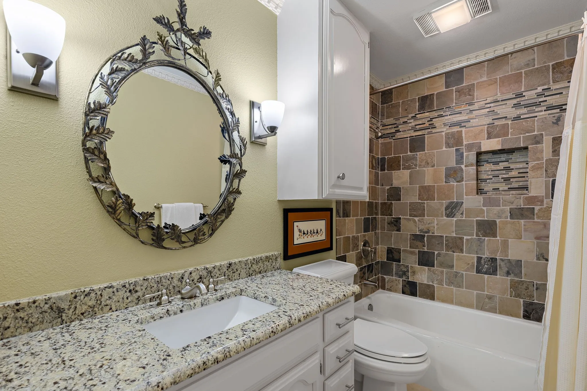 Condominium For Sale in Wichita County , 14 Waverly Place, Wichita Falls, Texas 76301, 6 Bedroom, 7 Bathroom, 2 Garage spaces, 4,598 Sqft, built in 1981, mls#21366800, Real Estate Agent in Wichita Falls, Homes For Sale in Wichita county, Homes For Sale in Wichita Falls, Realtor in Wichita Falls Texas, Real Estate Brokerage Independent Realty Texas, Luminita Cordes Realtor