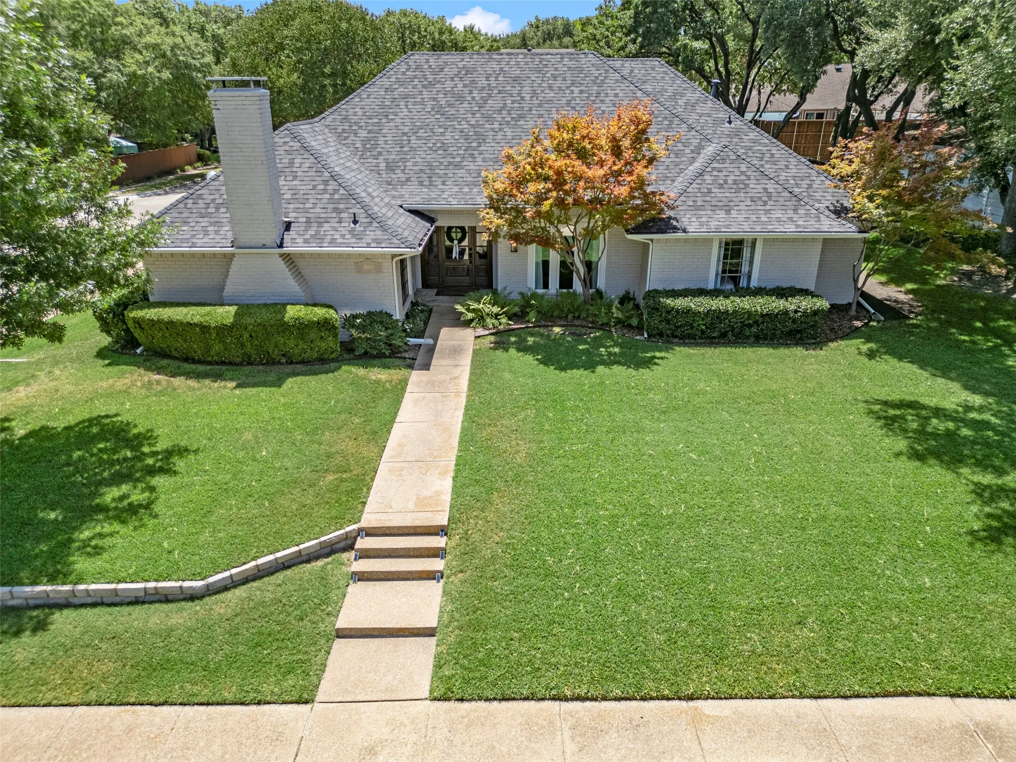 Single Family Residence For Sale in Collin County , 1800 Cross Bend Road, Plano, Texas 75023, 4 Bedroom, 3 Bathroom, 22 Garage spaces, 2,263 Sqft, built in 1976, mls#21366753, Real Estate Agent in Plano, Homes For Sale in Collin county, Homes For Sale in Plano, Realtor in Plano Texas, Real Estate Brokerage Independent Realty Texas, Luminita Cordes Realtor