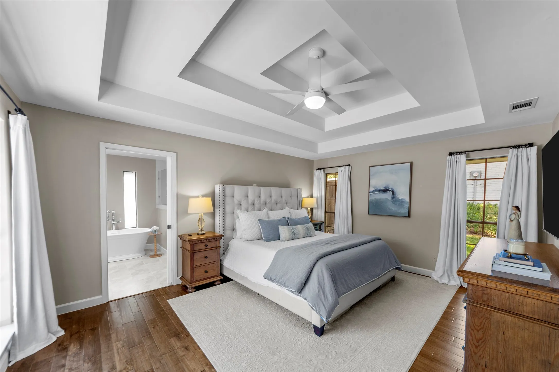 Single Family Residence For Sale in Collin County , 1800 Cross Bend Road, Plano, Texas 75023, 4 Bedroom, 3 Bathroom, 22 Garage spaces, 2,263 Sqft, built in 1976, mls#21366753, Real Estate Agent in Plano, Homes For Sale in Collin county, Homes For Sale in Plano, Realtor in Plano Texas, Real Estate Brokerage Independent Realty Texas, Luminita Cordes Realtor