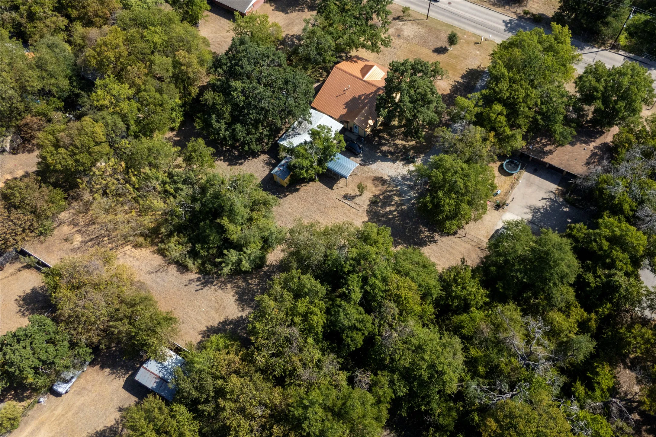 Single Family Residence For Sale in Erath County , 624 Alexander Road, Stephenville, Texas 76401, 3 Bedroom, 2 Bathroom, Garage spaces, 1,693 Sqft, built in 1919, mls#21366808, Real Estate Agent in Stephenville, Homes For Sale in Erath county, Homes For Sale in Stephenville, Realtor in Stephenville Texas, Real Estate Brokerage Independent Realty Texas, Luminita Cordes Realtor
