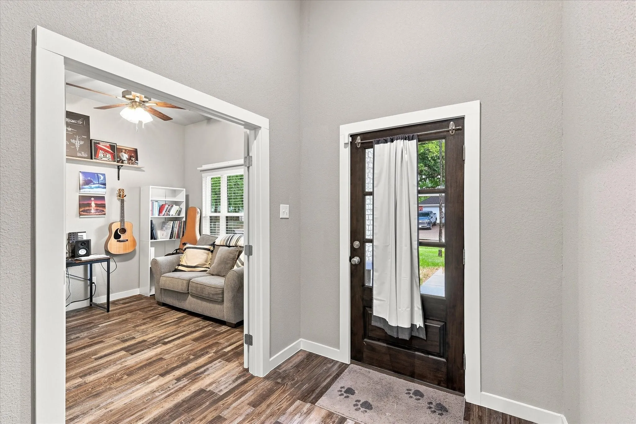 Single Family Residence For Sale in Johnson County , 1001 Oak Valley Road, Burleson, Texas 76028, 3 Bedroom, 2 Bathroom, 2 Garage spaces, 1,841 Sqft, built in 2022, mls#21362449, Real Estate Agent in Burleson, Homes For Sale in Johnson county, Homes For Sale in Burleson, Realtor in Burleson Texas, Real Estate Brokerage Independent Realty Texas, Luminita Cordes Realtor