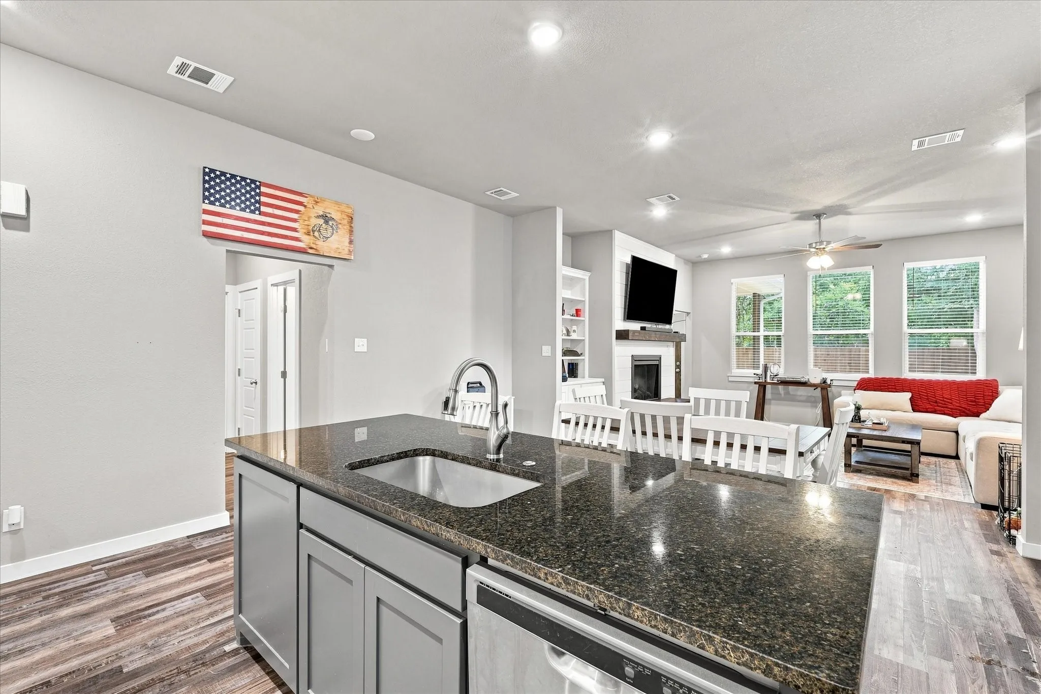 Single Family Residence For Sale in Johnson County , 1001 Oak Valley Road, Burleson, Texas 76028, 3 Bedroom, 2 Bathroom, 2 Garage spaces, 1,841 Sqft, built in 2022, mls#21362449, Real Estate Agent in Burleson, Homes For Sale in Johnson county, Homes For Sale in Burleson, Realtor in Burleson Texas, Real Estate Brokerage Independent Realty Texas, Luminita Cordes Realtor