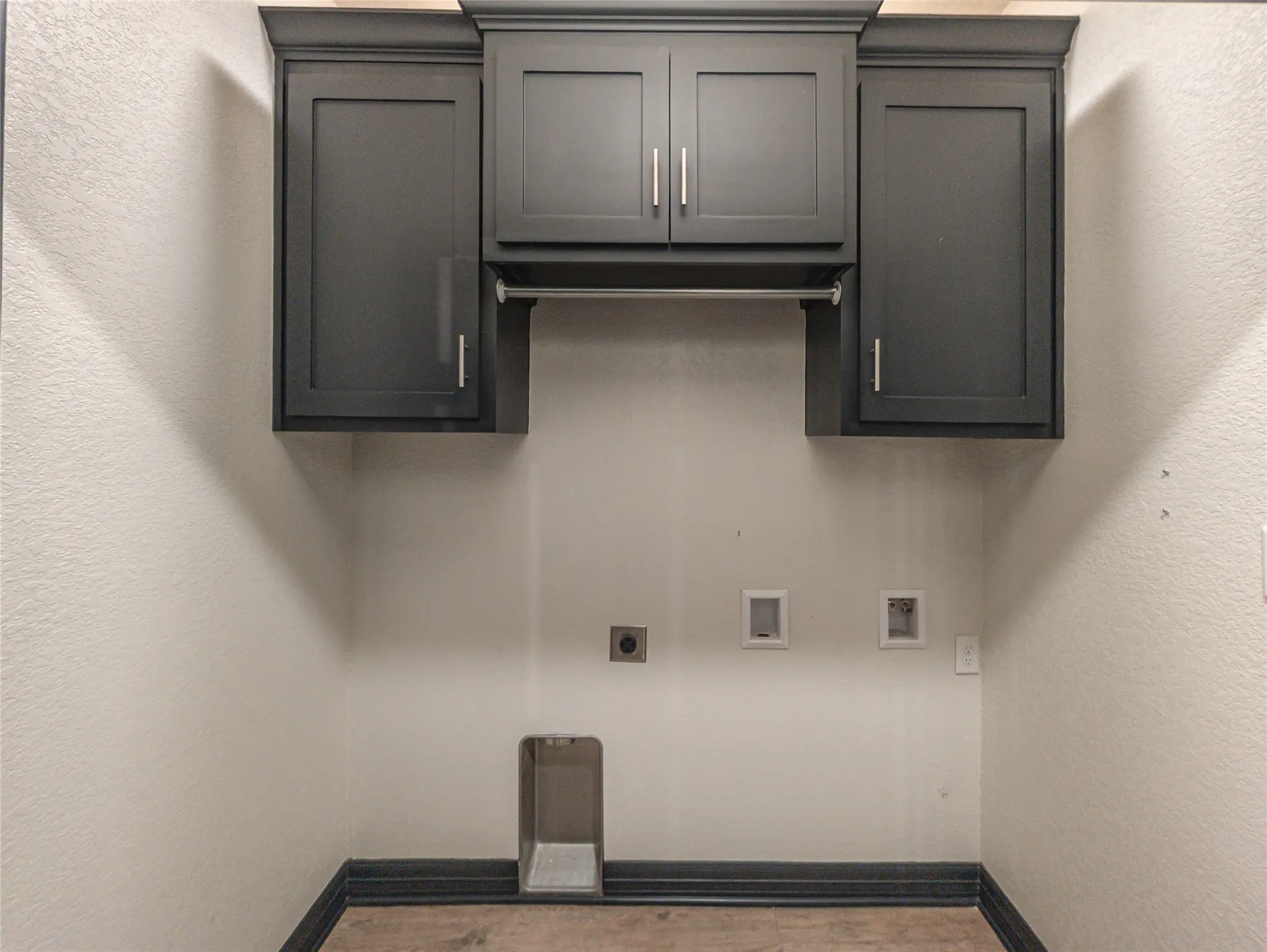 Single Family Residence For Sale in Smith County , 1315 N Ross Avenue, Tyler, Texas 75702, 3 Bedroom, 2 Bathroom, Garage spaces, 1,344 Sqft, built in 2019, mls#21366123, Real Estate Agent in Tyler, Homes For Sale in Smith county, Homes For Sale in Tyler, Realtor in Tyler Texas, Real Estate Brokerage Independent Realty Texas, Luminita Cordes Realtor