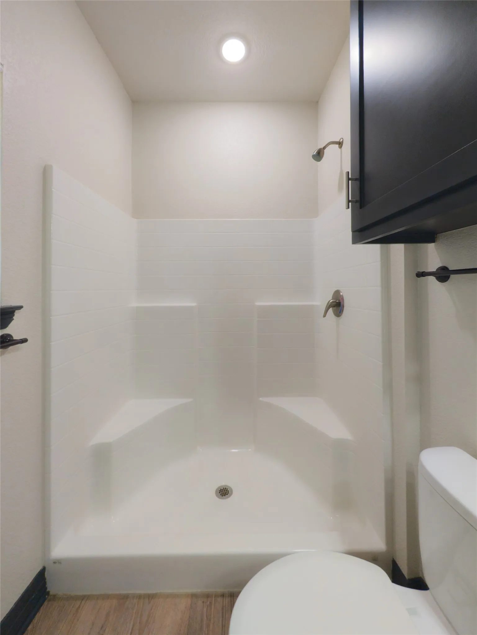 Single Family Residence For Sale in Smith County , 1315 N Ross Avenue, Tyler, Texas 75702, 3 Bedroom, 2 Bathroom, Garage spaces, 1,344 Sqft, built in 2019, mls#21366123, Real Estate Agent in Tyler, Homes For Sale in Smith county, Homes For Sale in Tyler, Realtor in Tyler Texas, Real Estate Brokerage Independent Realty Texas, Luminita Cordes Realtor