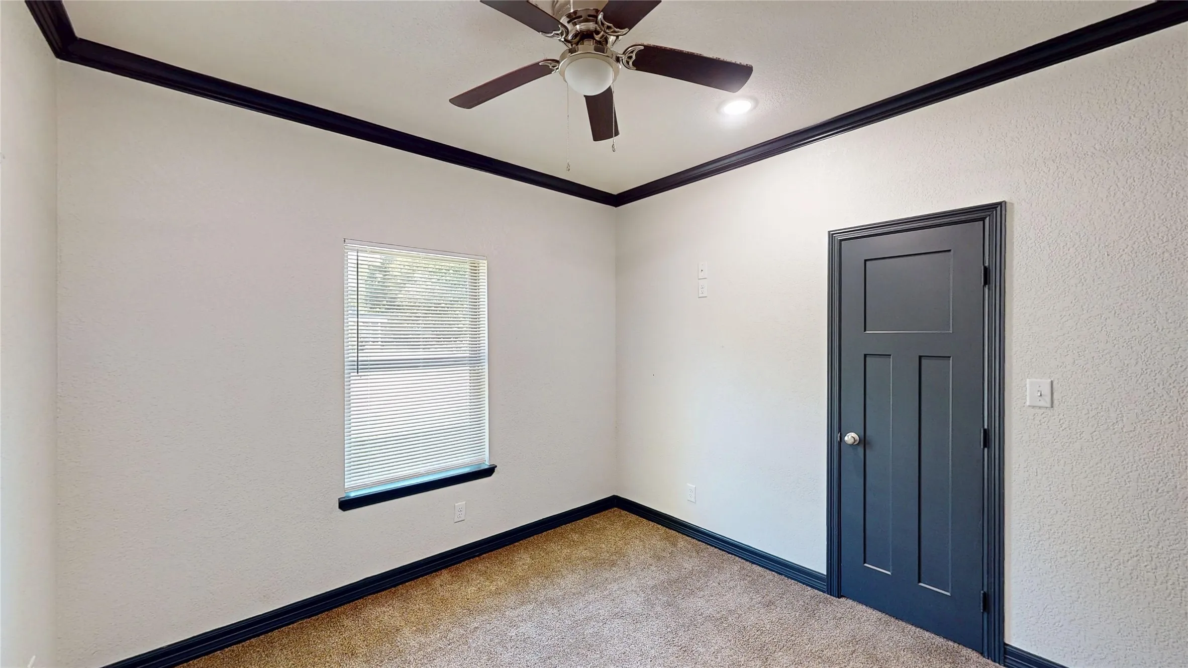 Single Family Residence For Sale in Smith County , 1315 N Ross Avenue, Tyler, Texas 75702, 3 Bedroom, 2 Bathroom, Garage spaces, 1,344 Sqft, built in 2019, mls#21366123, Real Estate Agent in Tyler, Homes For Sale in Smith county, Homes For Sale in Tyler, Realtor in Tyler Texas, Real Estate Brokerage Independent Realty Texas, Luminita Cordes Realtor
