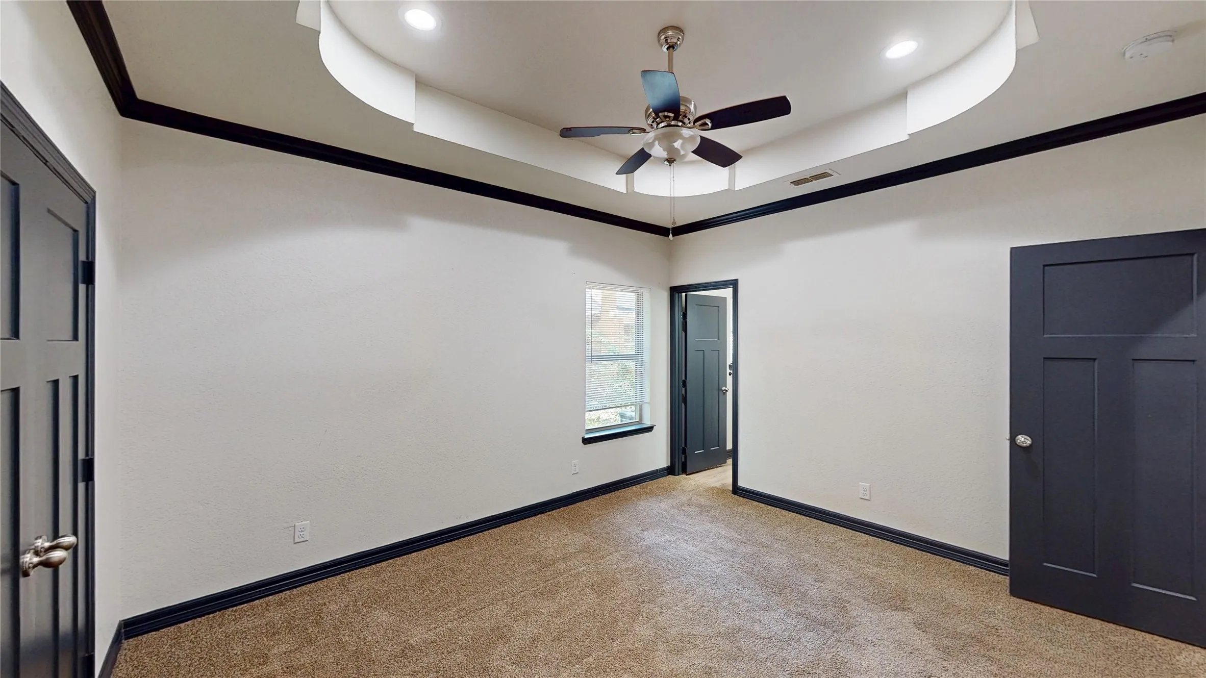 Single Family Residence For Sale in Smith County , 1315 N Ross Avenue, Tyler, Texas 75702, 3 Bedroom, 2 Bathroom, Garage spaces, 1,344 Sqft, built in 2019, mls#21366123, Real Estate Agent in Tyler, Homes For Sale in Smith county, Homes For Sale in Tyler, Realtor in Tyler Texas, Real Estate Brokerage Independent Realty Texas, Luminita Cordes Realtor