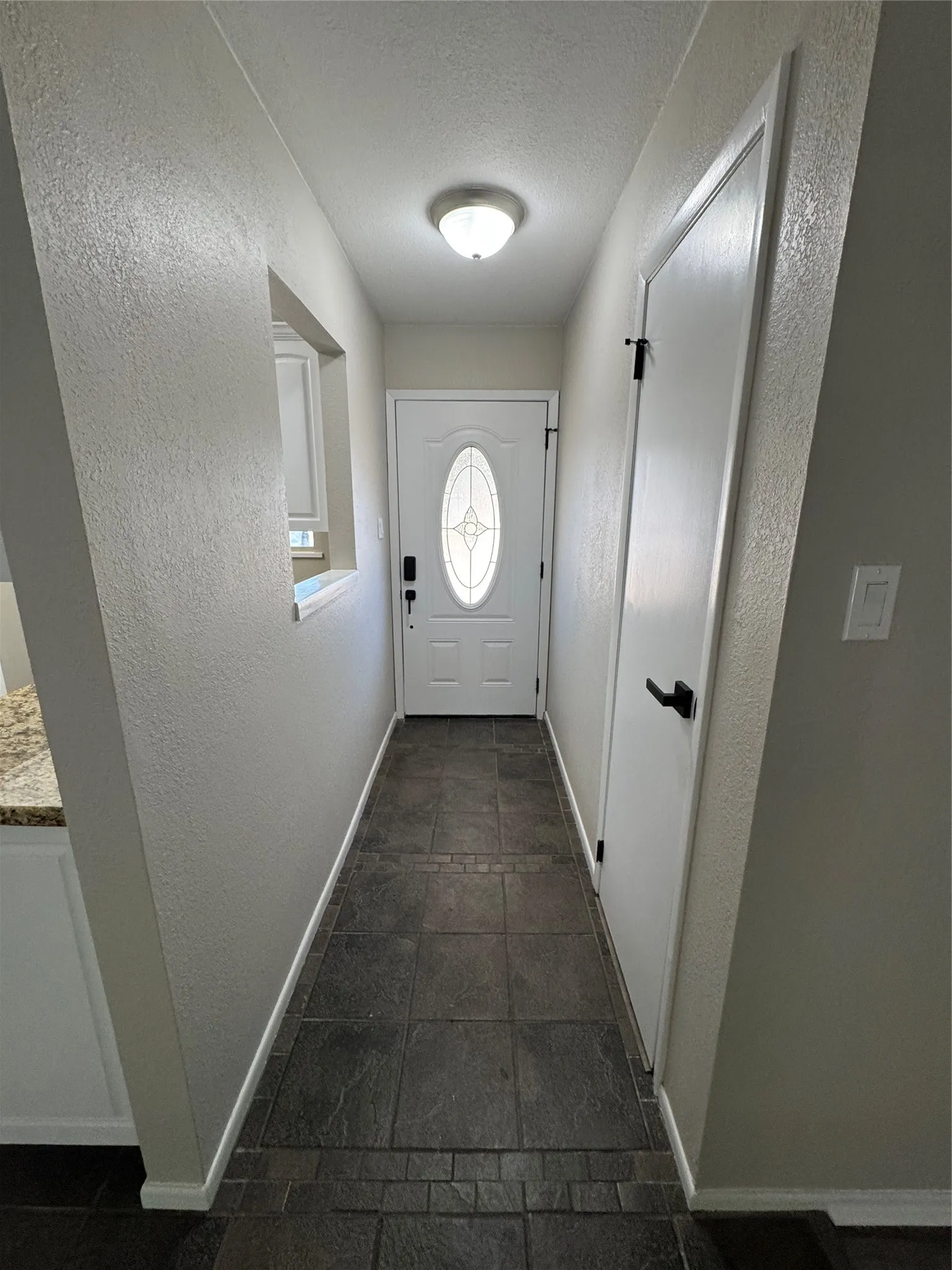 Single Family Residence For Sale in Tarrant County , 732 Dunaway Lane, Azle, Texas 76020, 3 Bedroom, 2 Bathroom, Garage spaces, 1,324 Sqft, built in 1975, mls#21366814, Real Estate Agent in Azle, Homes For Sale in Tarrant county, Homes For Sale in Azle, Realtor in Azle Texas, Real Estate Brokerage Independent Realty Texas, Luminita Cordes Realtor