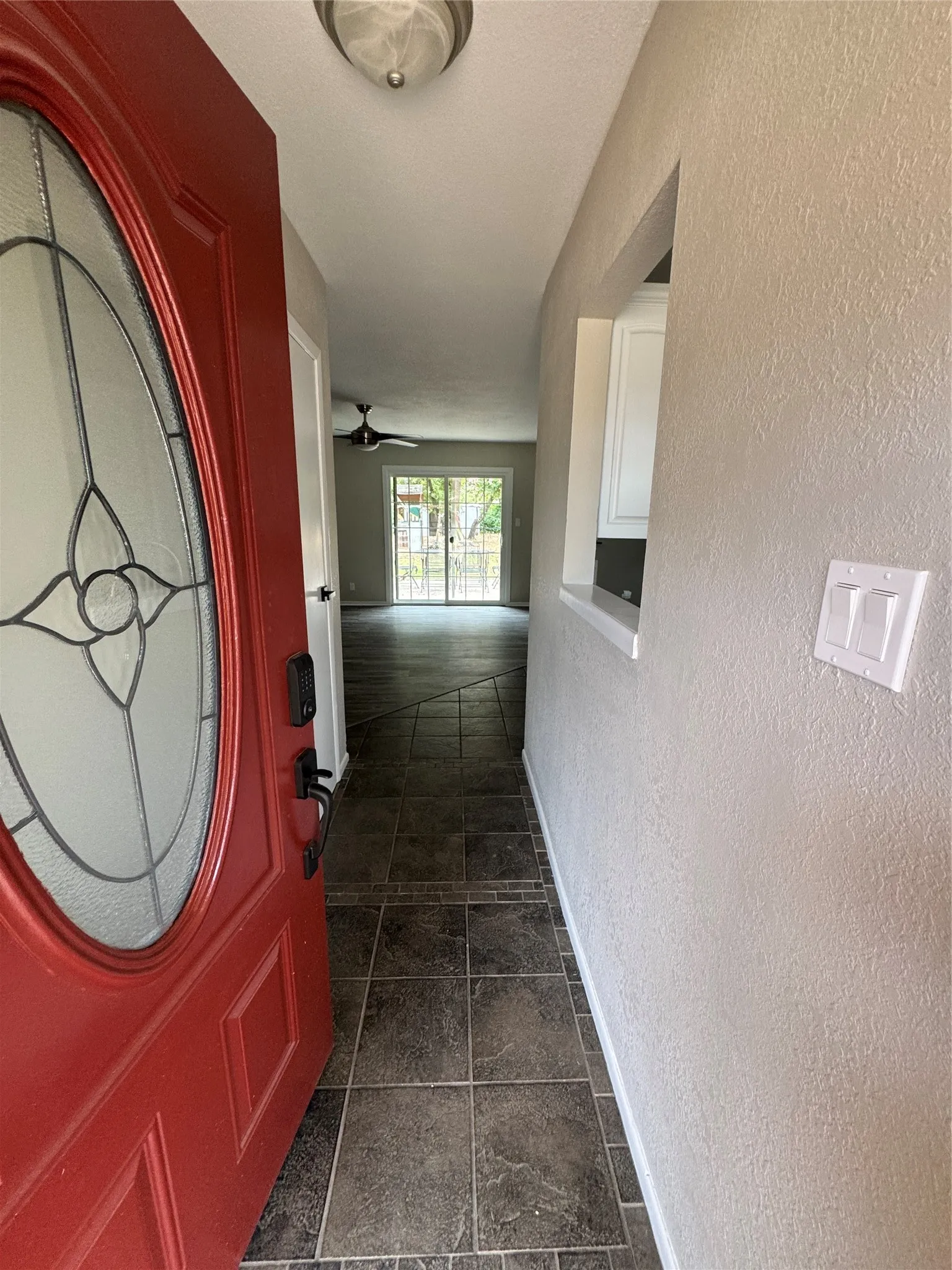 Single Family Residence For Sale in Tarrant County , 732 Dunaway Lane, Azle, Texas 76020, 3 Bedroom, 2 Bathroom, Garage spaces, 1,324 Sqft, built in 1975, mls#21366814, Real Estate Agent in Azle, Homes For Sale in Tarrant county, Homes For Sale in Azle, Realtor in Azle Texas, Real Estate Brokerage Independent Realty Texas, Luminita Cordes Realtor