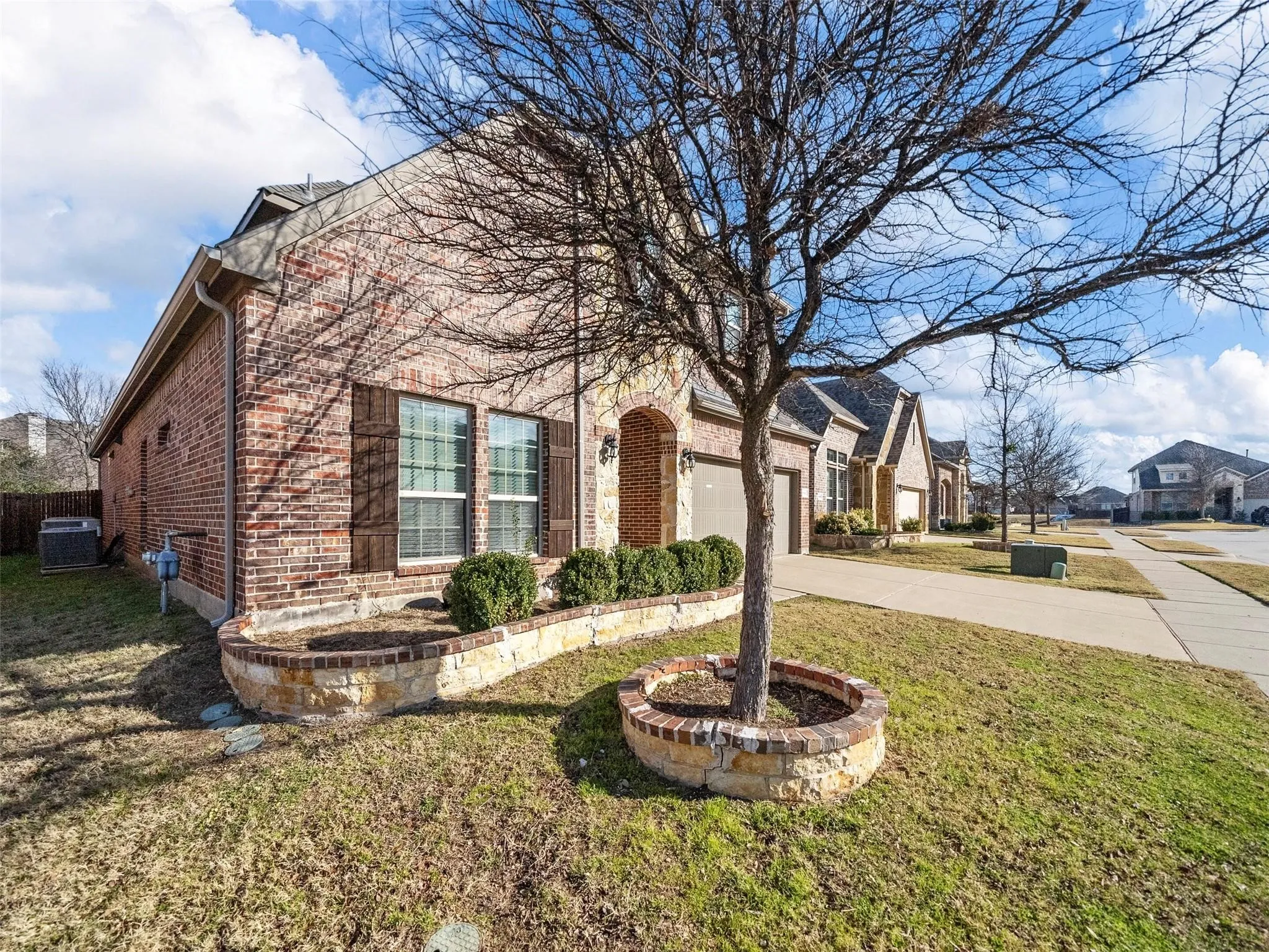 Single Family Residence For Rent in Collin County , 10412 Fort Davis Place, Mc Kinney, Texas 75071, 5 Bedroom, 4 Bathroom, 2 Garage spaces, 3,203 Sqft, built in 2017, mls#21365214, Real Estate Agent in Mc Kinney, Homes For Rent in Collin county, Homes For Rent in Mc Kinney, Realtor in Mc Kinney Texas, Real Estate Brokerage Independent Realty Texas, Luminita Cordes Realtor