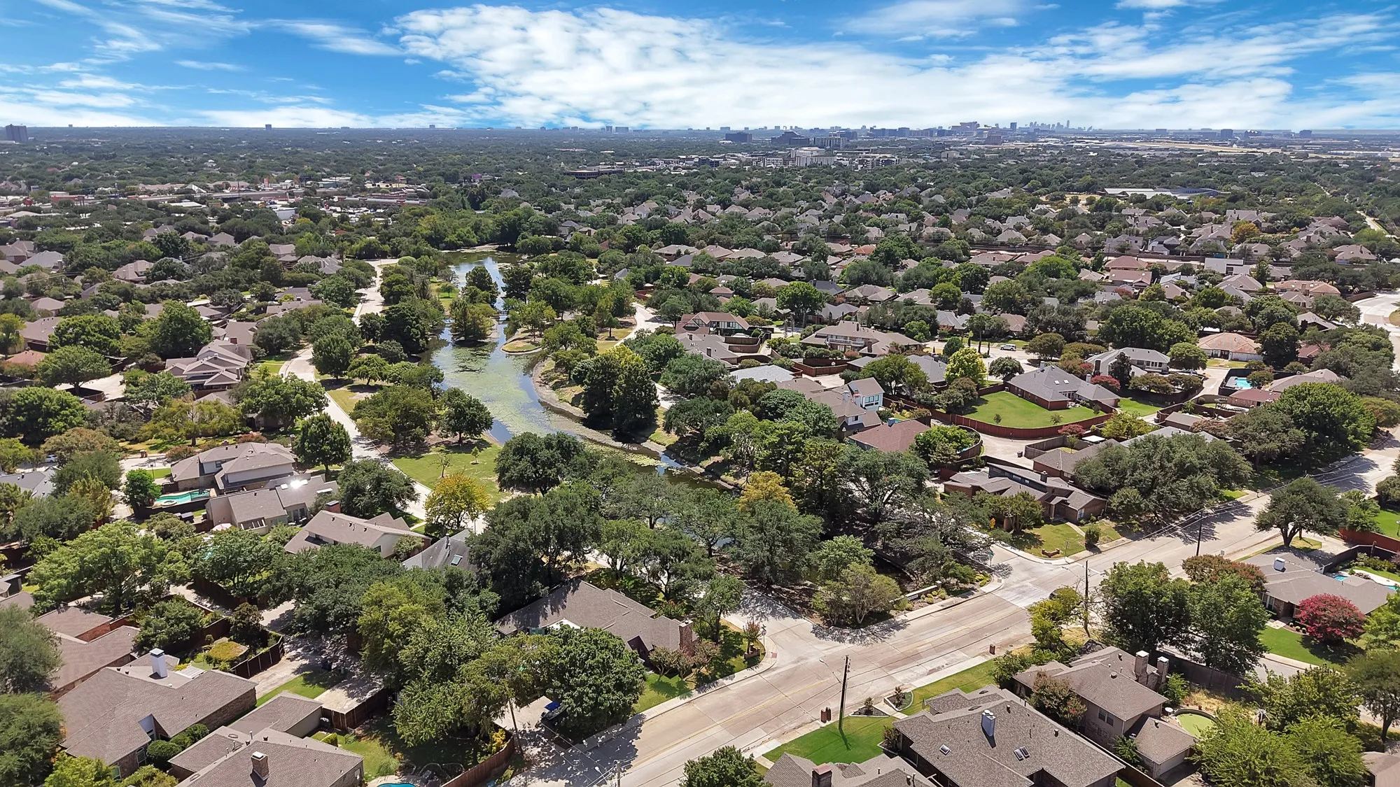 Single Family Residence For Sale in Collin County , 4311 Firebrick Lane, Dallas, Texas 75287, 4 Bedroom, 3 Bathroom, 2 Garage spaces, 2,605 Sqft, built in 1981, mls#21366794, Real Estate Agent in Dallas, Homes For Sale in Collin county, Homes For Sale in Dallas, Realtor in Dallas Texas, Real Estate Brokerage Independent Realty Texas, Luminita Cordes Realtor