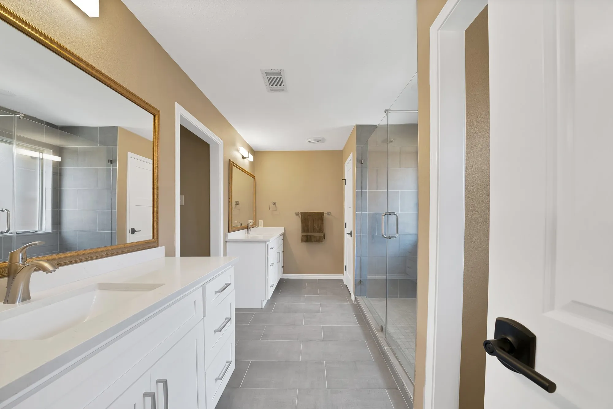 Single Family Residence For Sale in Collin County , 4311 Firebrick Lane, Dallas, Texas 75287, 4 Bedroom, 3 Bathroom, 2 Garage spaces, 2,605 Sqft, built in 1981, mls#21366794, Real Estate Agent in Dallas, Homes For Sale in Collin county, Homes For Sale in Dallas, Realtor in Dallas Texas, Real Estate Brokerage Independent Realty Texas, Luminita Cordes Realtor