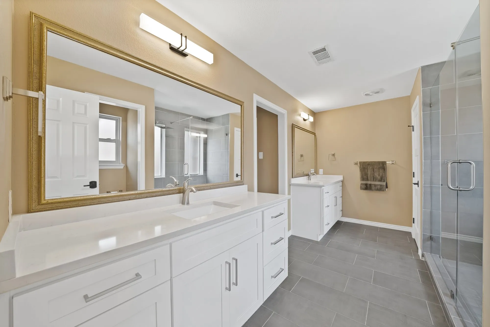 Single Family Residence For Sale in Collin County , 4311 Firebrick Lane, Dallas, Texas 75287, 4 Bedroom, 3 Bathroom, 2 Garage spaces, 2,605 Sqft, built in 1981, mls#21366794, Real Estate Agent in Dallas, Homes For Sale in Collin county, Homes For Sale in Dallas, Realtor in Dallas Texas, Real Estate Brokerage Independent Realty Texas, Luminita Cordes Realtor