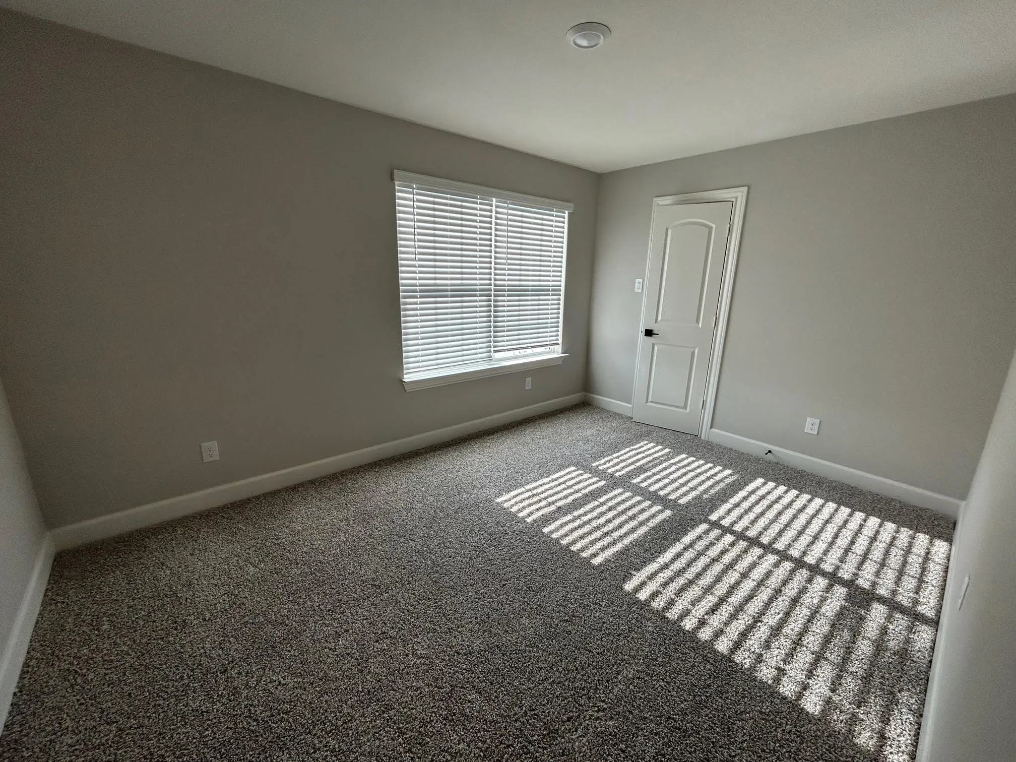 Single Family Residence For Rent in Collin County , 2116 Brentwood Drive, Anna, Texas 75409, 5 Bedroom, 3 Bathroom, 2 Garage spaces, 2,700 Sqft, built in 2023, mls#21366821, Real Estate Agent in Anna, Homes For Rent in Collin county, Homes For Rent in Anna, Realtor in Anna Texas, Real Estate Brokerage Independent Realty Texas, Luminita Cordes Realtor