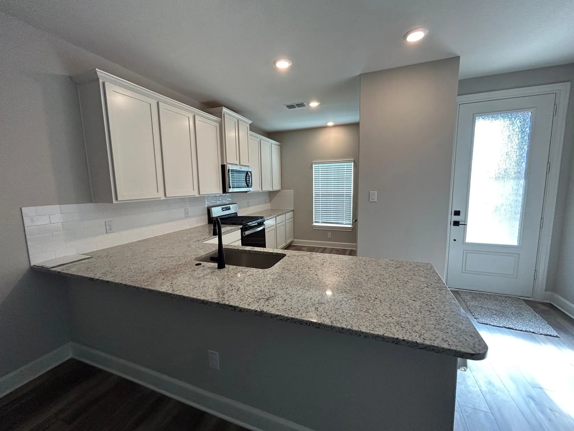 Single Family Residence For Rent in Collin County , 2116 Brentwood Drive, Anna, Texas 75409, 5 Bedroom, 3 Bathroom, 2 Garage spaces, 2,700 Sqft, built in 2023, mls#21366821, Real Estate Agent in Anna, Homes For Rent in Collin county, Homes For Rent in Anna, Realtor in Anna Texas, Real Estate Brokerage Independent Realty Texas, Luminita Cordes Realtor