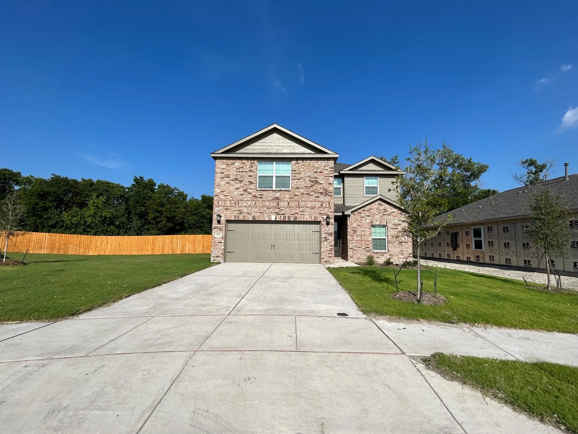 Single Family Residence For Rent in Collin County , 2116 Brentwood Drive, Anna, Texas 75409, 5 Bedroom, 3 Bathroom, 2 Garage spaces, 2,700 Sqft, built in 2023, mls#21366821, Real Estate Agent in Anna, Homes For Rent in Collin county, Homes For Rent in Anna, Realtor in Anna Texas, Real Estate Brokerage Independent Realty Texas, Luminita Cordes Realtor