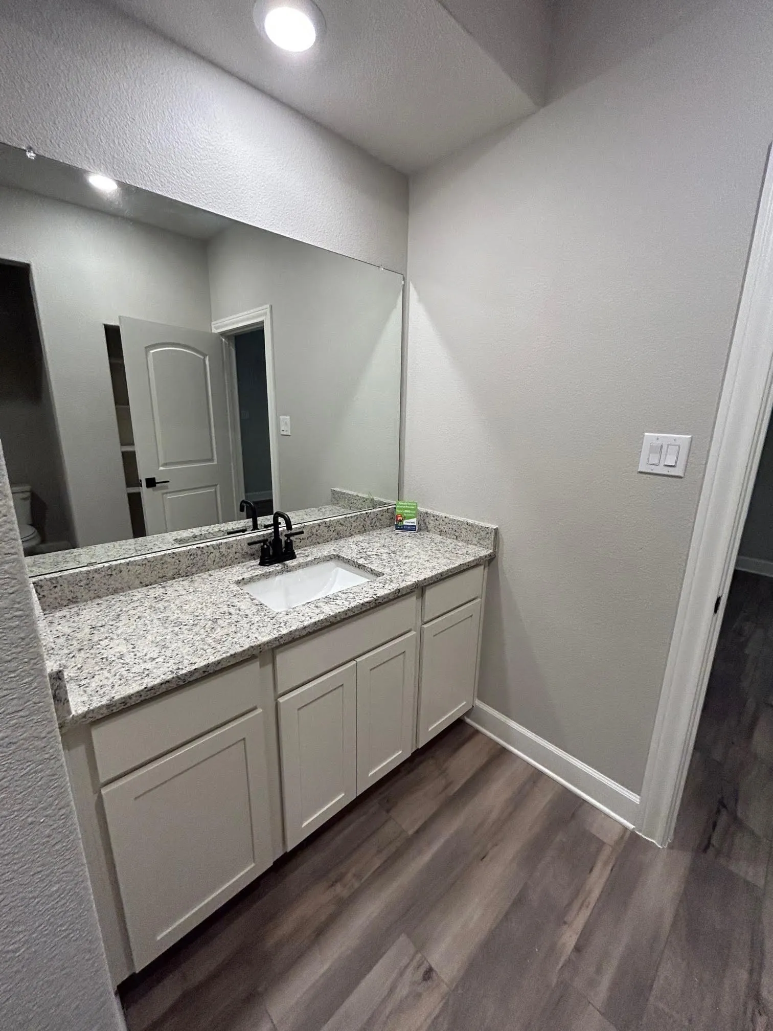 Single Family Residence For Rent in Collin County , 2116 Brentwood Drive, Anna, Texas 75409, 5 Bedroom, 3 Bathroom, 2 Garage spaces, 2,700 Sqft, built in 2023, mls#21366821, Real Estate Agent in Anna, Homes For Rent in Collin county, Homes For Rent in Anna, Realtor in Anna Texas, Real Estate Brokerage Independent Realty Texas, Luminita Cordes Realtor