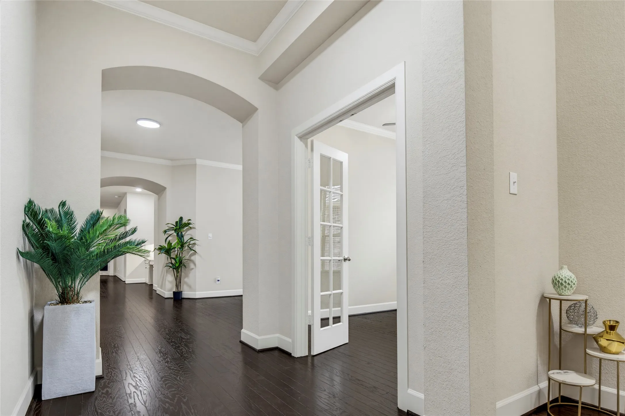 Single Family Residence For Sale in Collin County , 5928 Silverton Avenue, Mc Kinney, Texas 75070, 4 Bedroom, 3 Bathroom, 2 Garage spaces, 2,391 Sqft, built in 2014, mls#21365846, Real Estate Agent in Mc Kinney, Homes For Sale in Collin county, Homes For Sale in Mc Kinney, Realtor in Mc Kinney Texas, Real Estate Brokerage Independent Realty Texas, Luminita Cordes Realtor