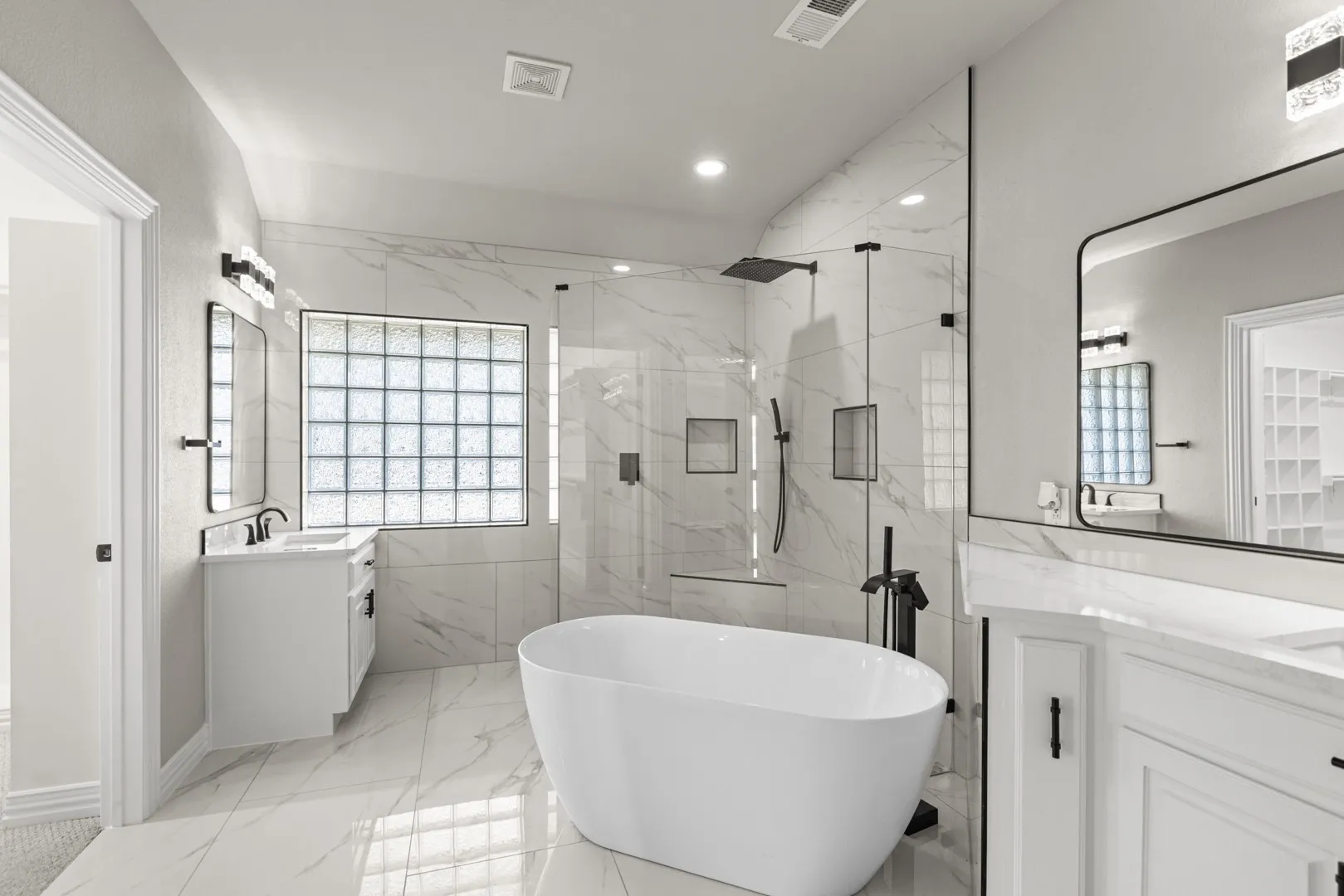 Primary Tub