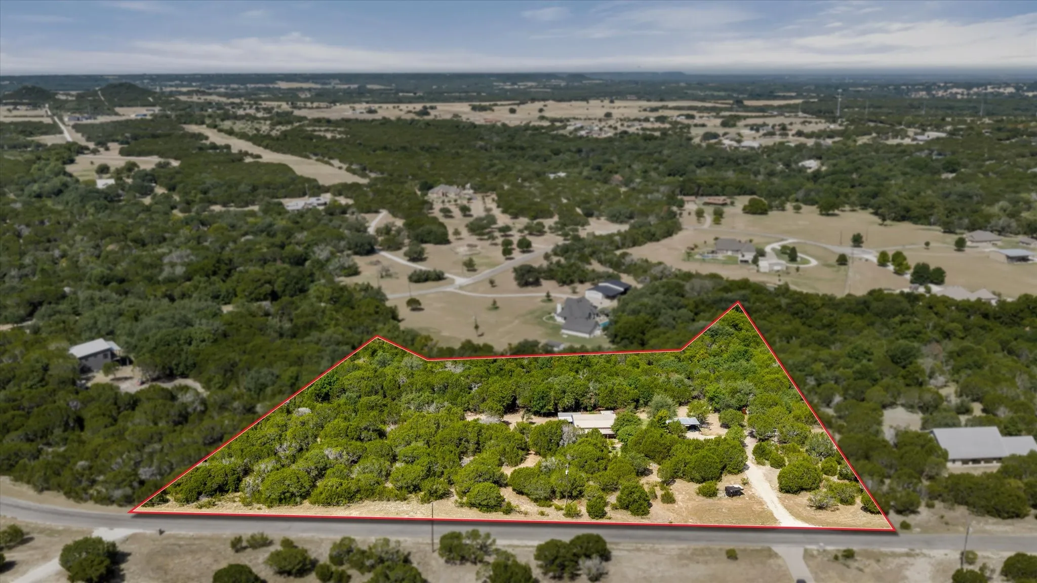 Single Family Residence For Sale in Somervell County , 1393 Shady Oaks Circle, Glen Rose, Texas 76043, 3 Bedroom, 2 Bathroom, Garage spaces, 1,567 Sqft, built in 2009, mls#21366675, Real Estate Agent in Glen Rose, Homes For Sale in Somervell county, Homes For Sale in Glen Rose, Realtor in Glen Rose Texas, Real Estate Brokerage Independent Realty Texas, Luminita Cordes Realtor