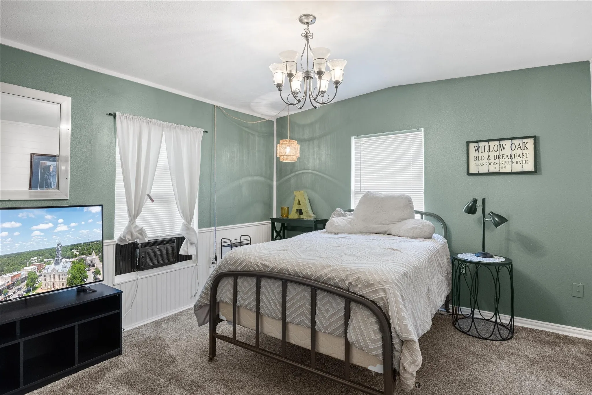 Single Family Residence For Sale in Somervell County , 1393 Shady Oaks Circle, Glen Rose, Texas 76043, 3 Bedroom, 2 Bathroom, Garage spaces, 1,567 Sqft, built in 2009, mls#21366675, Real Estate Agent in Glen Rose, Homes For Sale in Somervell county, Homes For Sale in Glen Rose, Realtor in Glen Rose Texas, Real Estate Brokerage Independent Realty Texas, Luminita Cordes Realtor