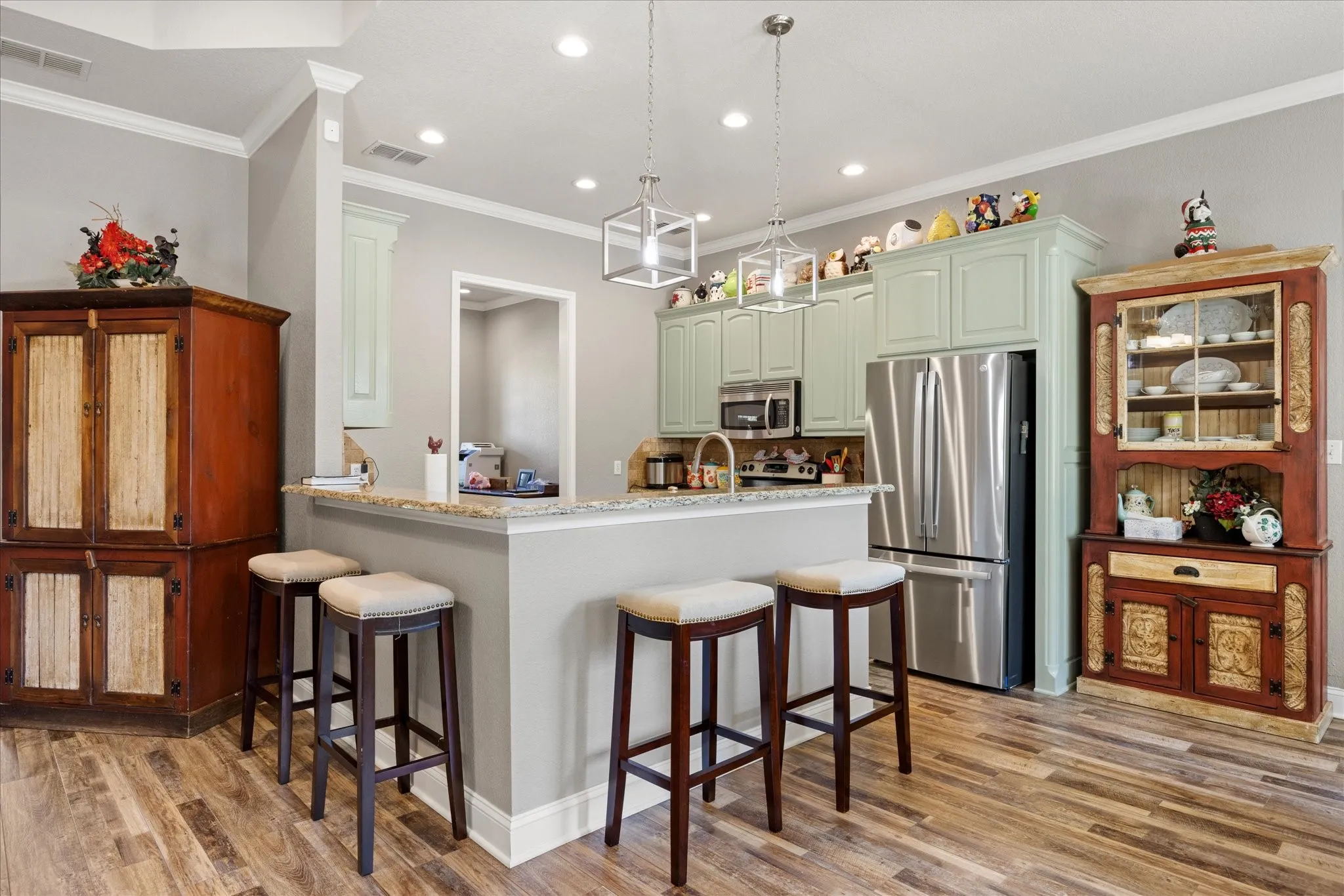 Single Family Residence For Sale in Palo Pinto County , 190 Lone Oak, Mineral Wells, Texas 76067, 3 Bedroom, 2 Bathroom, 2 Garage spaces, 2,069 Sqft, built in 2008, mls#21366831, Real Estate Agent in Mineral Wells, Homes For Sale in Palo Pinto county, Homes For Sale in Mineral Wells, Realtor in Mineral Wells Texas, Real Estate Brokerage Independent Realty Texas, Luminita Cordes Realtor