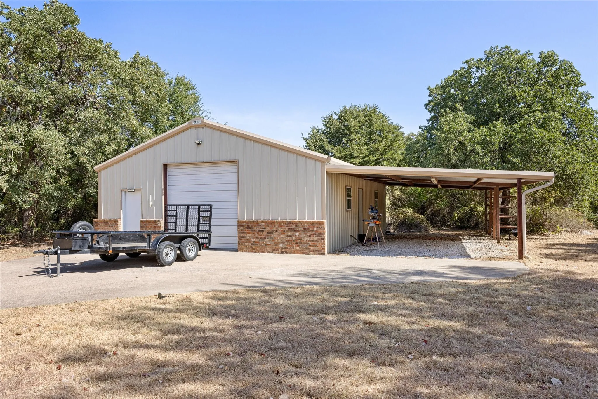 Single Family Residence For Sale in Palo Pinto County , 190 Lone Oak, Mineral Wells, Texas 76067, 3 Bedroom, 2 Bathroom, 2 Garage spaces, 2,069 Sqft, built in 2008, mls#21366831, Real Estate Agent in Mineral Wells, Homes For Sale in Palo Pinto county, Homes For Sale in Mineral Wells, Realtor in Mineral Wells Texas, Real Estate Brokerage Independent Realty Texas, Luminita Cordes Realtor
