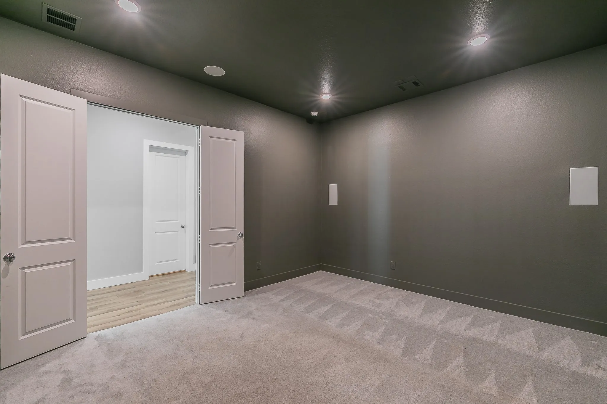 Downstairs Media Room!!