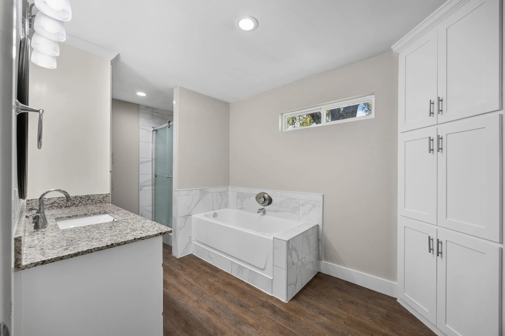 Single Family Residence For Sale in Lamar County , 5250 Cooper Street, Reno, Texas 75462, 3 Bedroom, 2 Bathroom, 2 Garage spaces, 1,499 Sqft, built in 2022, mls#21366739, Real Estate Agent in Reno, Homes For Sale in Lamar county, Homes For Sale in Reno, Realtor in Reno Texas, Real Estate Brokerage Independent Realty Texas, Luminita Cordes Realtor