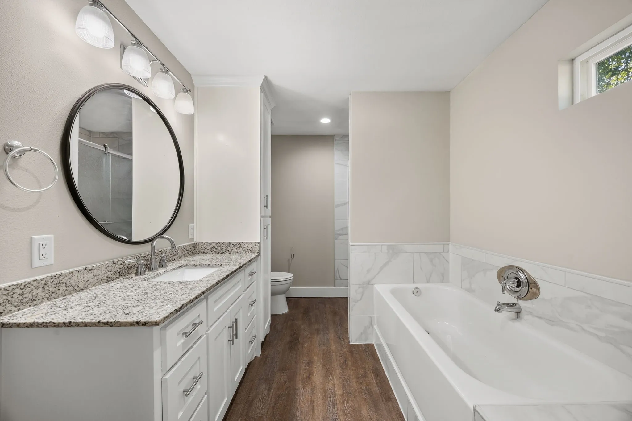 Single Family Residence For Sale in Lamar County , 5250 Cooper Street, Reno, Texas 75462, 3 Bedroom, 2 Bathroom, 2 Garage spaces, 1,499 Sqft, built in 2022, mls#21366739, Real Estate Agent in Reno, Homes For Sale in Lamar county, Homes For Sale in Reno, Realtor in Reno Texas, Real Estate Brokerage Independent Realty Texas, Luminita Cordes Realtor