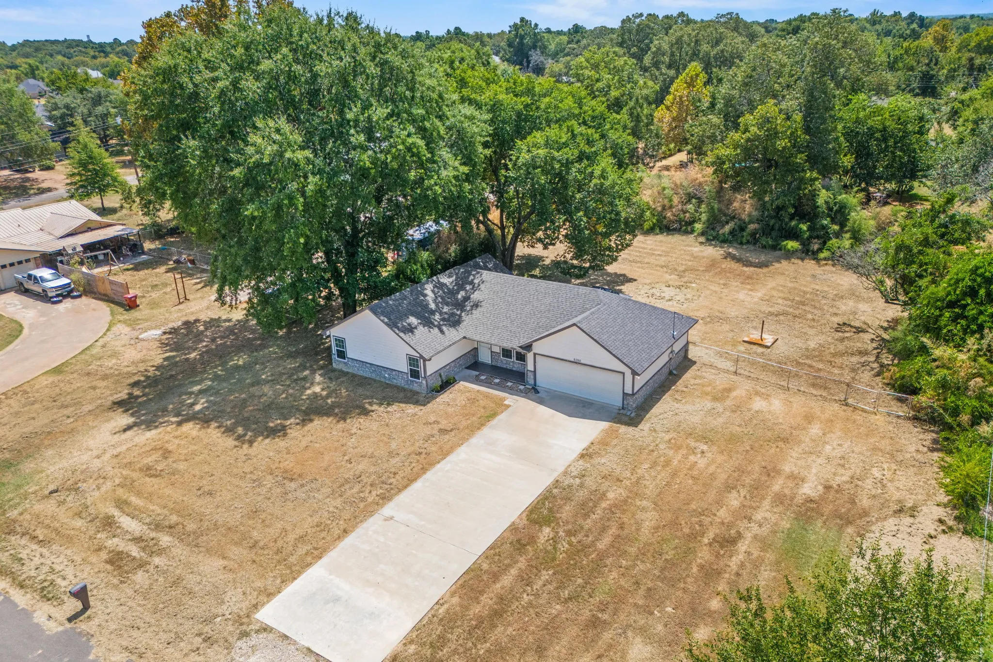 Single Family Residence For Sale in Lamar County , 5250 Cooper Street, Reno, Texas 75462, 3 Bedroom, 2 Bathroom, 2 Garage spaces, 1,499 Sqft, built in 2022, mls#21366739, Real Estate Agent in Reno, Homes For Sale in Lamar county, Homes For Sale in Reno, Realtor in Reno Texas, Real Estate Brokerage Independent Realty Texas, Luminita Cordes Realtor