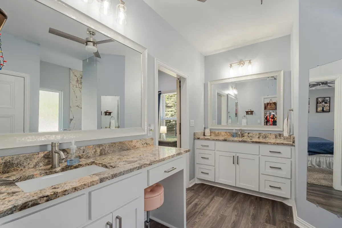 Single Family Residence For Sale in Henderson County , 914 Pin Oak Street, Trinidad, Texas 75163, 4 Bedroom, 3 Bathroom, 2 Garage spaces, 2,444 Sqft, built in 2023, Price $549,000, mls#21366120, Real Estate Agent in Trinidad, Homes For Sale in Henderson county, Homes For Sale in Trinidad, Realtor in Trinidad Texas, Real Estate Brokerage Independent Realty Texas, Luminita Cordes Realtor