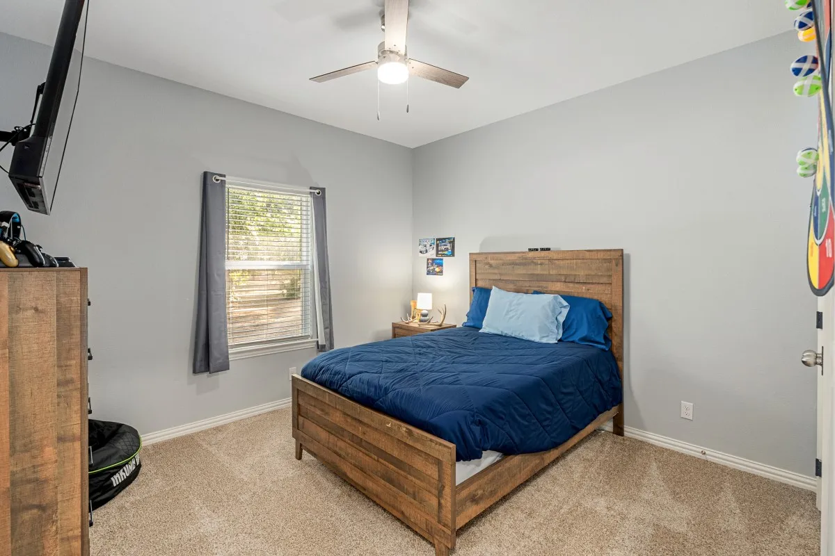 Single Family Residence For Sale in Henderson County , 914 Pin Oak Street, Trinidad, Texas 75163, 4 Bedroom, 3 Bathroom, 2 Garage spaces, 2,444 Sqft, built in 2023, Price $549,000, mls#21366120, Real Estate Agent in Trinidad, Homes For Sale in Henderson county, Homes For Sale in Trinidad, Realtor in Trinidad Texas, Real Estate Brokerage Independent Realty Texas, Luminita Cordes Realtor