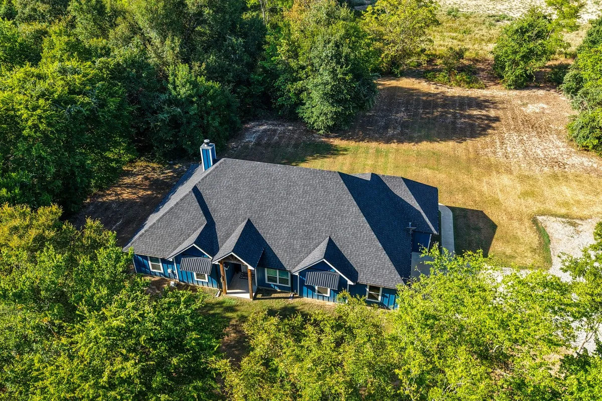 Single Family Residence For Sale in Henderson County , 914 Pin Oak Street, Trinidad, Texas 75163, 4 Bedroom, 3 Bathroom, 2 Garage spaces, 2,444 Sqft, built in 2023, Price $549,000, mls#21366120, Real Estate Agent in Trinidad, Homes For Sale in Henderson county, Homes For Sale in Trinidad, Realtor in Trinidad Texas, Real Estate Brokerage Independent Realty Texas, Luminita Cordes Realtor