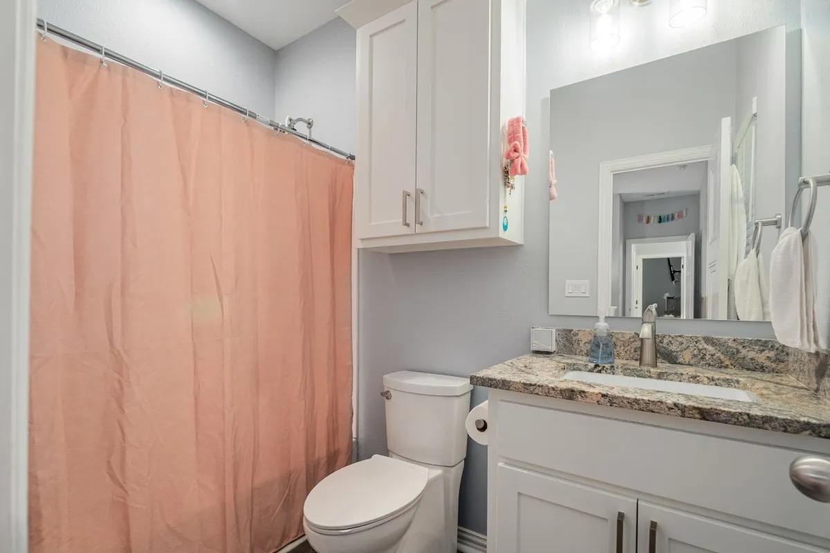 Single Family Residence For Sale in Henderson County , 914 Pin Oak Street, Trinidad, Texas 75163, 4 Bedroom, 3 Bathroom, 2 Garage spaces, 2,444 Sqft, built in 2023, Price $549,000, mls#21366120, Real Estate Agent in Trinidad, Homes For Sale in Henderson county, Homes For Sale in Trinidad, Realtor in Trinidad Texas, Real Estate Brokerage Independent Realty Texas, Luminita Cordes Realtor